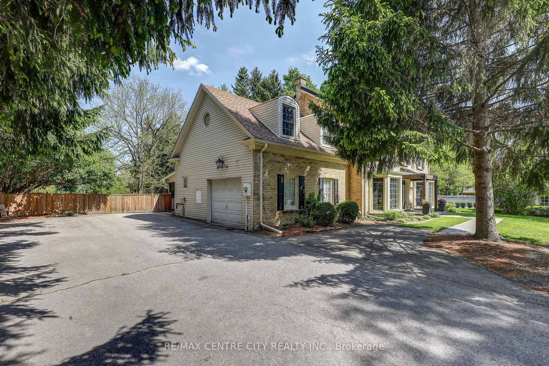 339 Sunset Drive, Central Elgin — photo 4 of 5