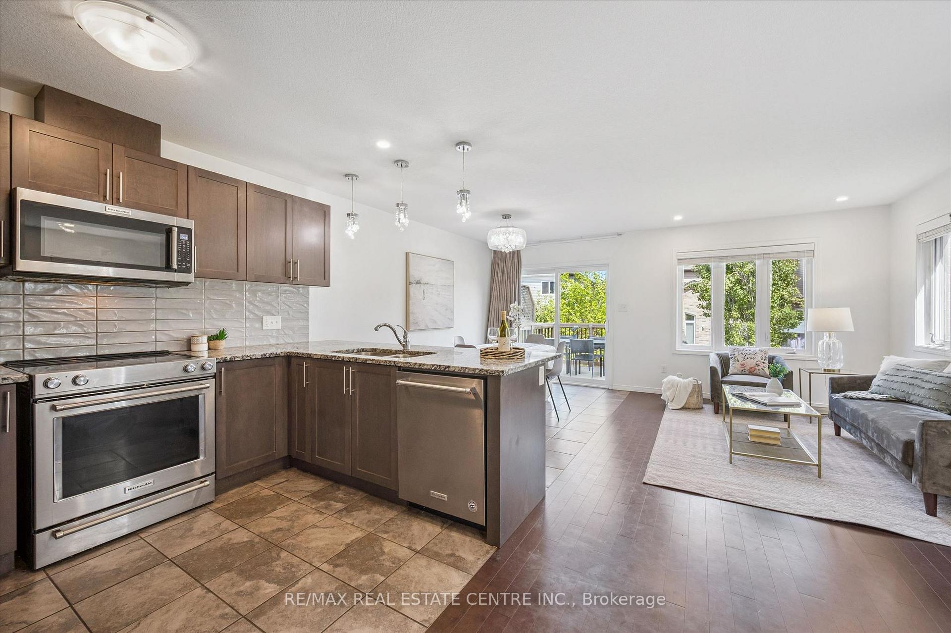 135 Hardcastle Drive 85, Cambridge — photo 5 of 5