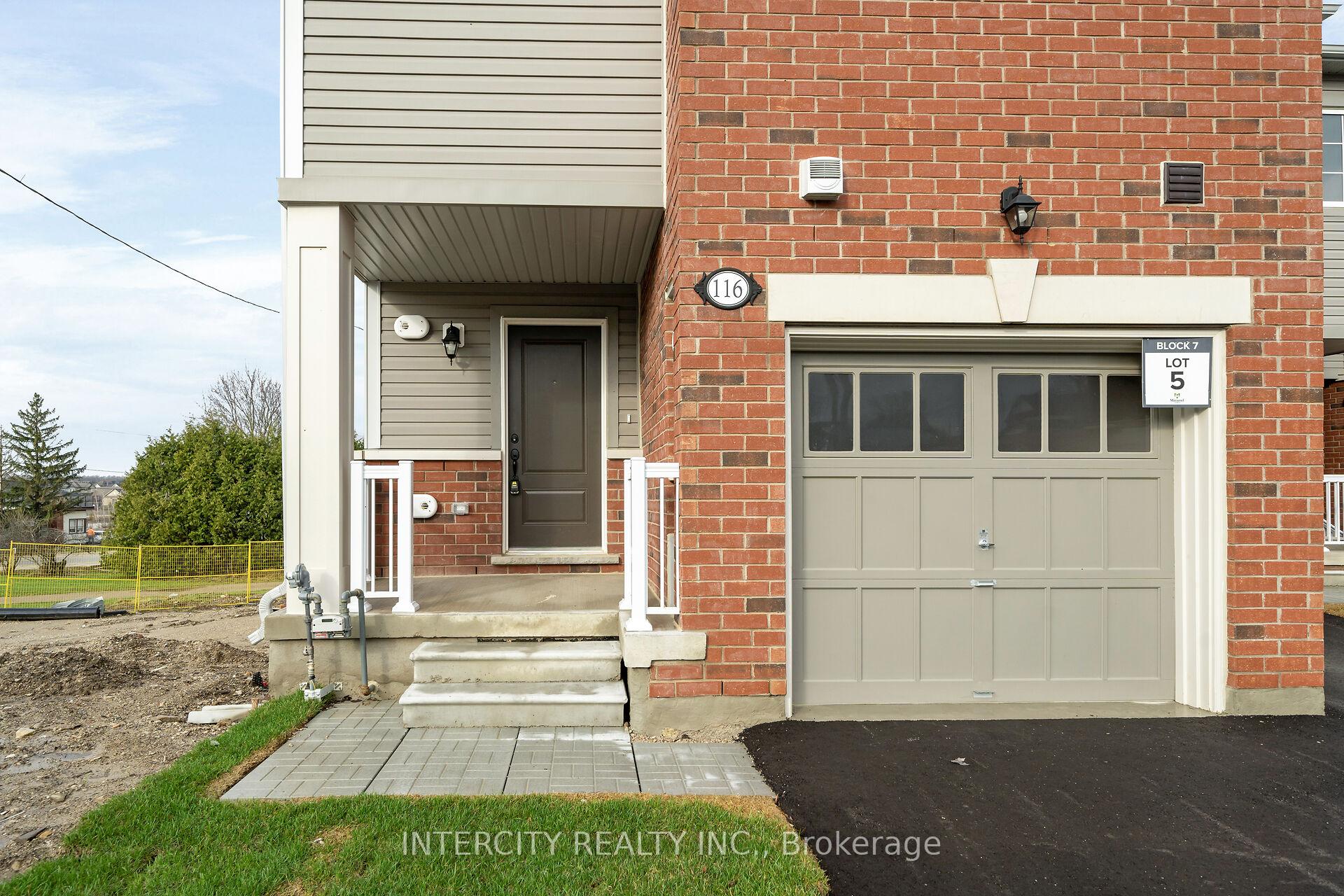 116 Gordon Street Blk 7 Unit 5, Shelburne — photo 2 of 5
