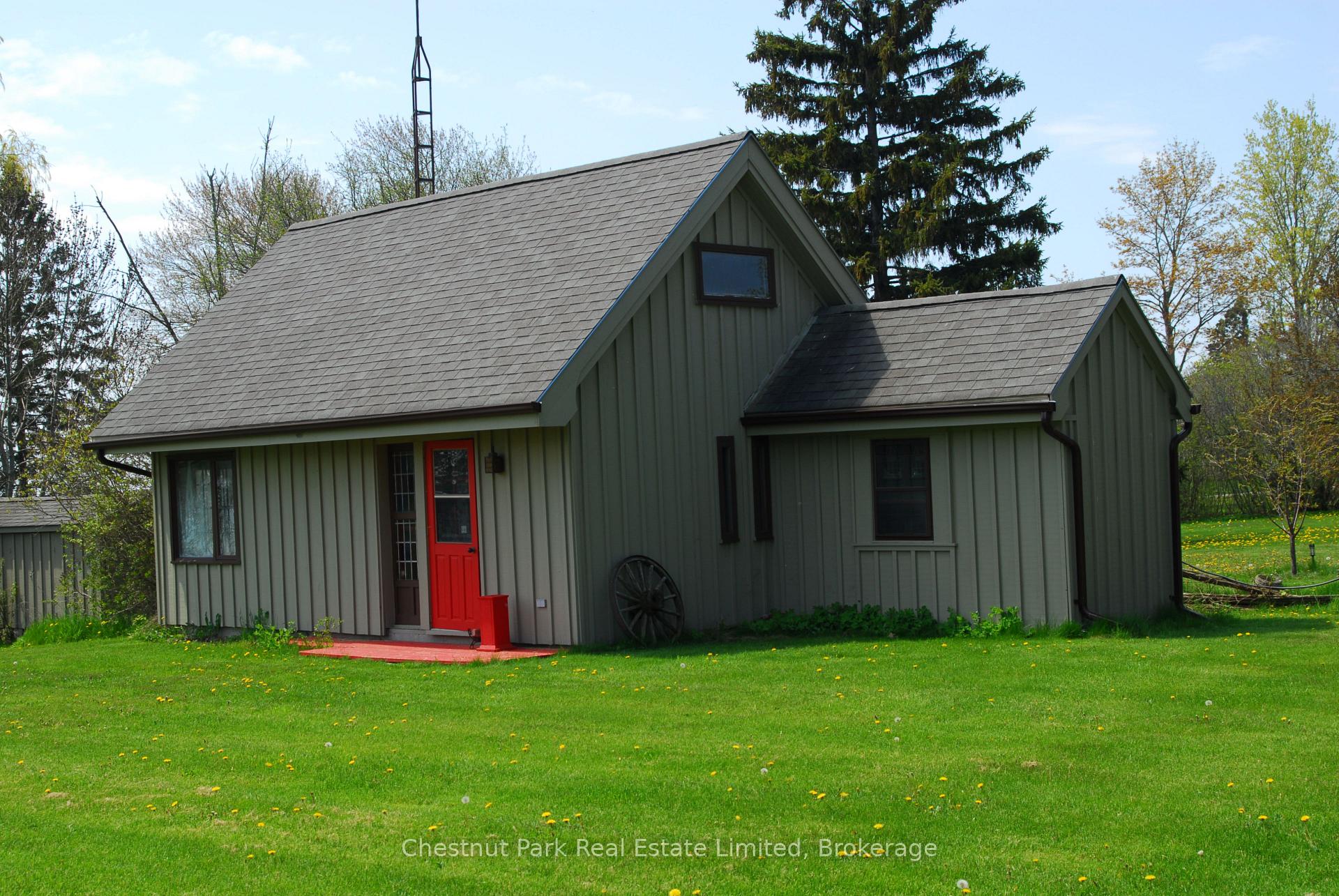 381 Wellington Main Street, Prince Edward County — photo 2 of 5