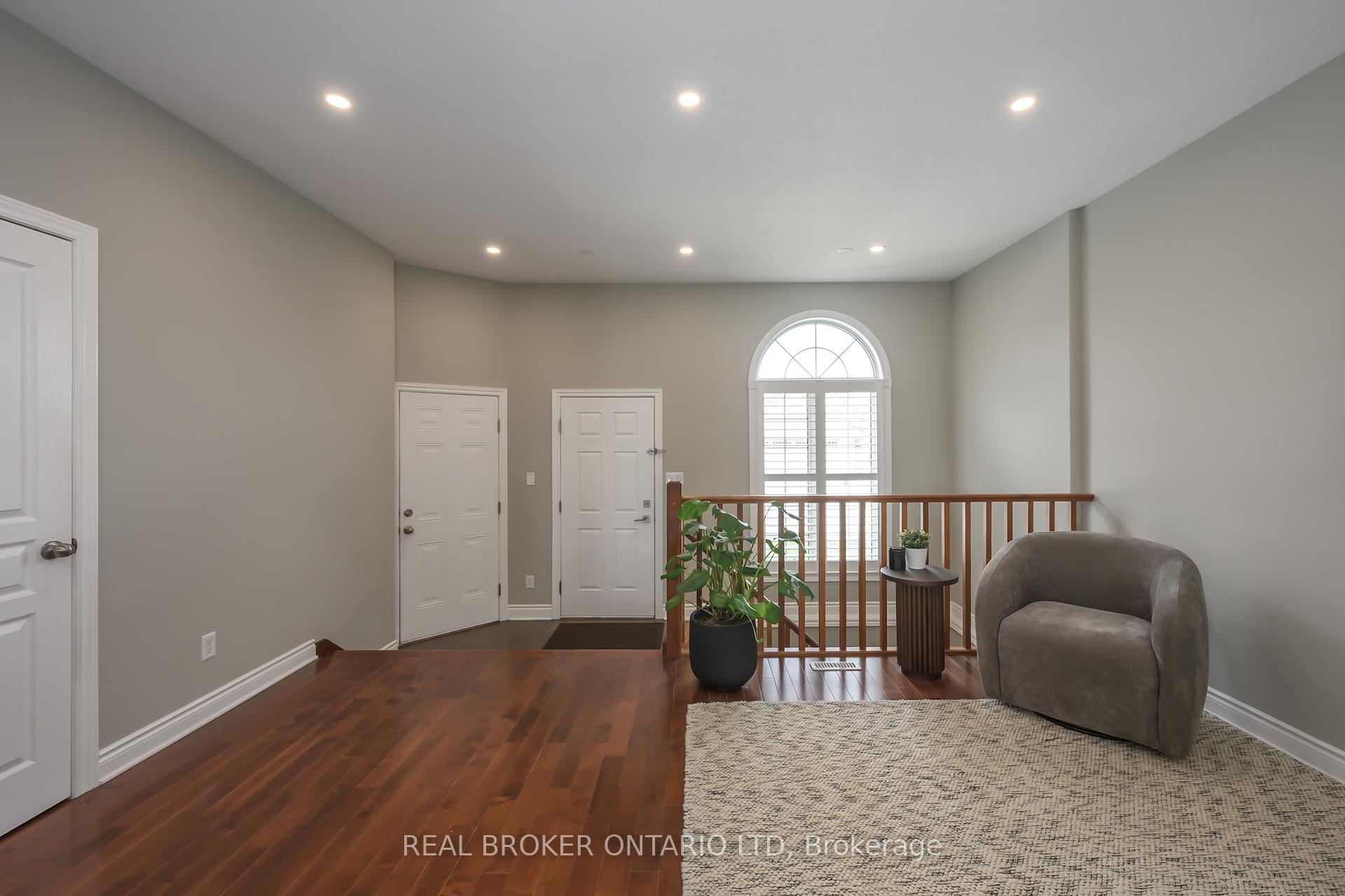 2615 Colonel Talbot Road 5, London South — photo 4 of 5
