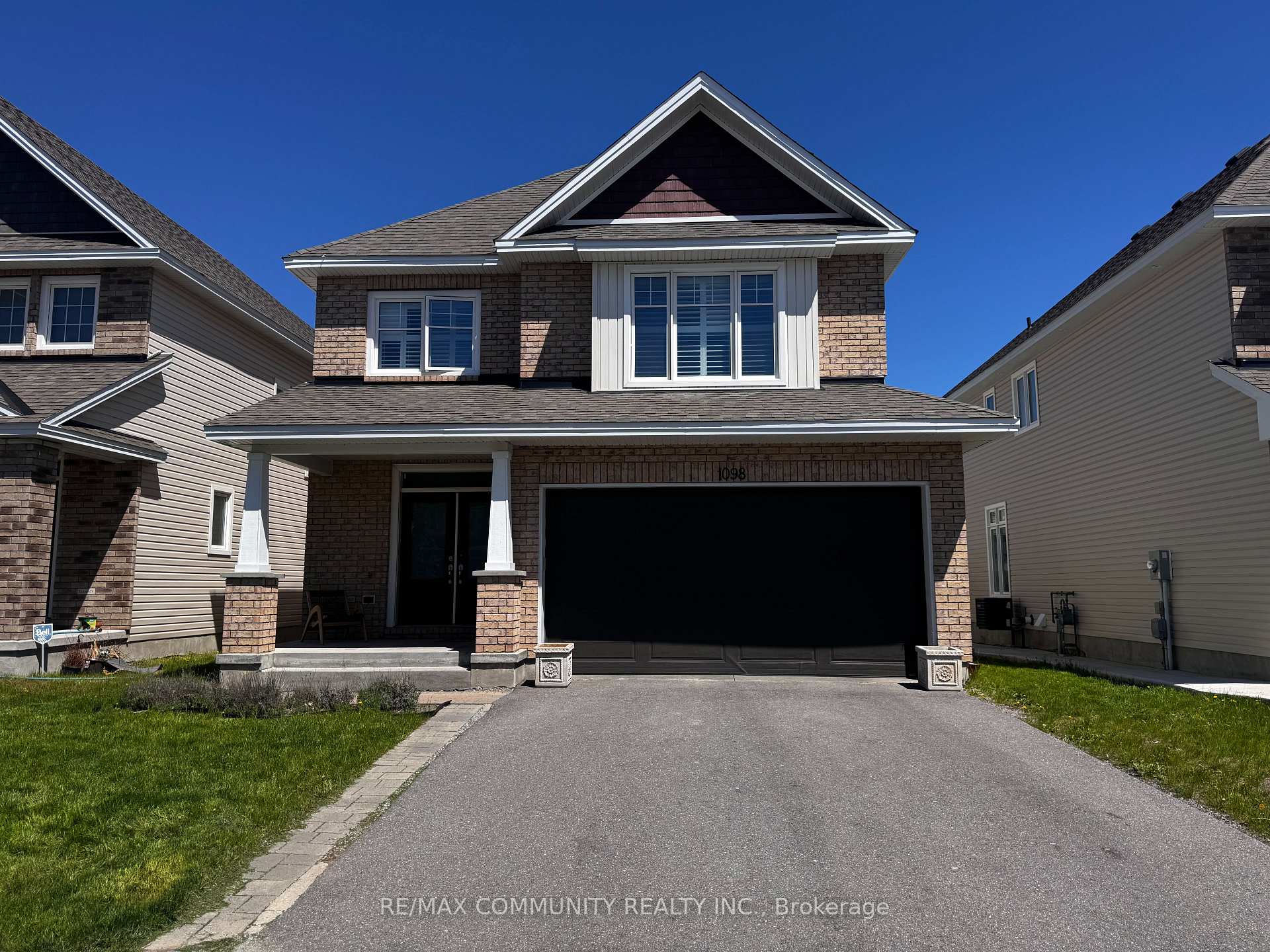 1098 Woodhaven Drive, Kingston, ON K7P 0R7 — Kingston, Ontario