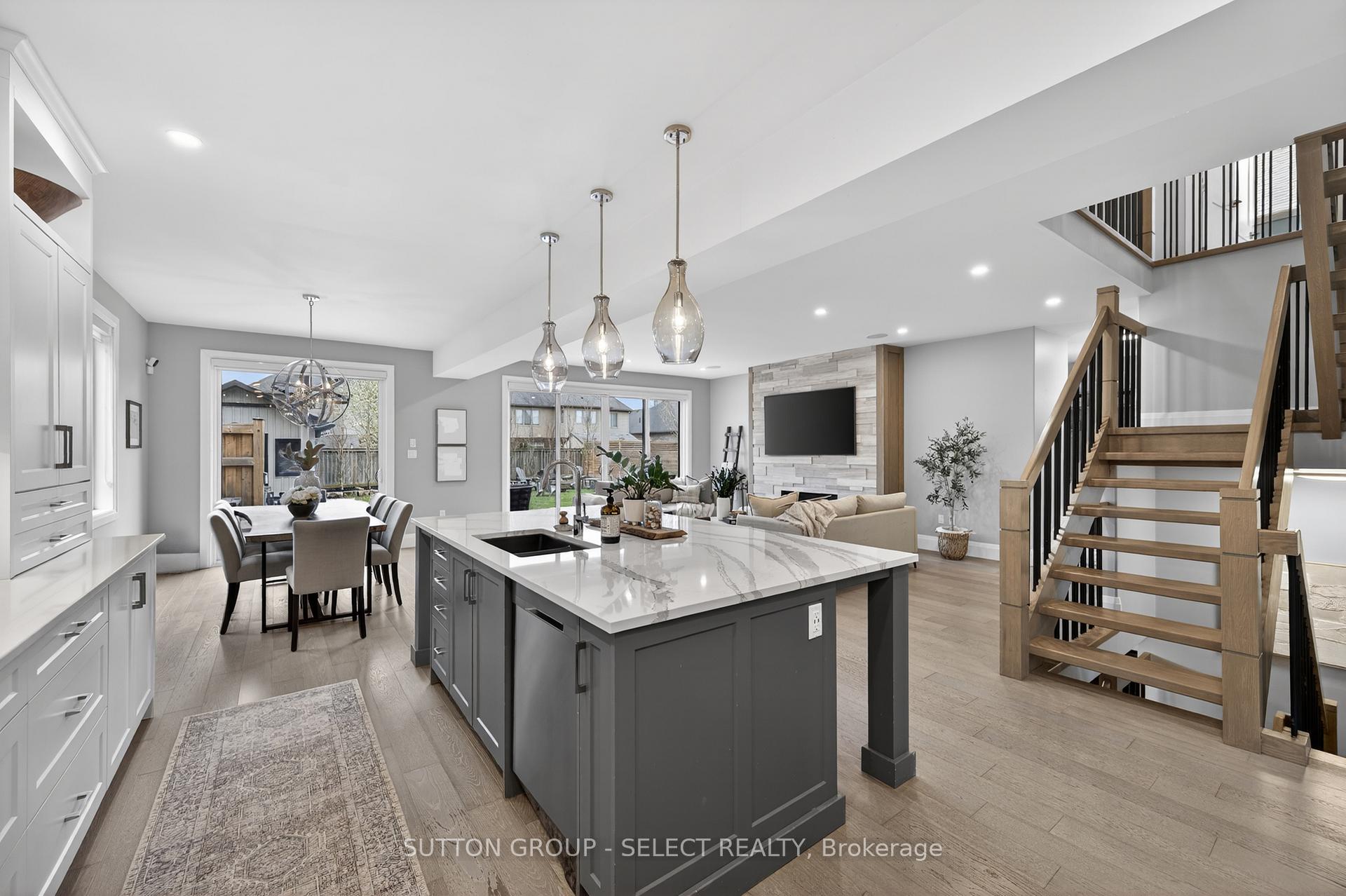 761 Hickorystick Key N/A, London North — photo 2 of 5