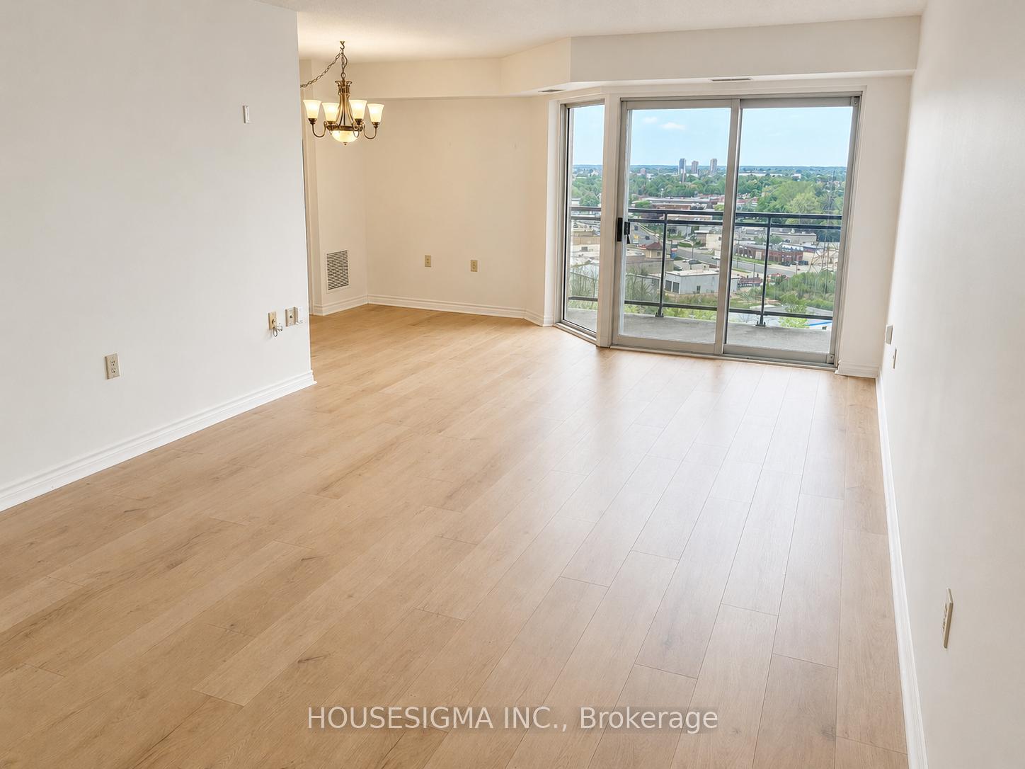 860 Commissioners Road E 1203, London South — photo 2 of 5