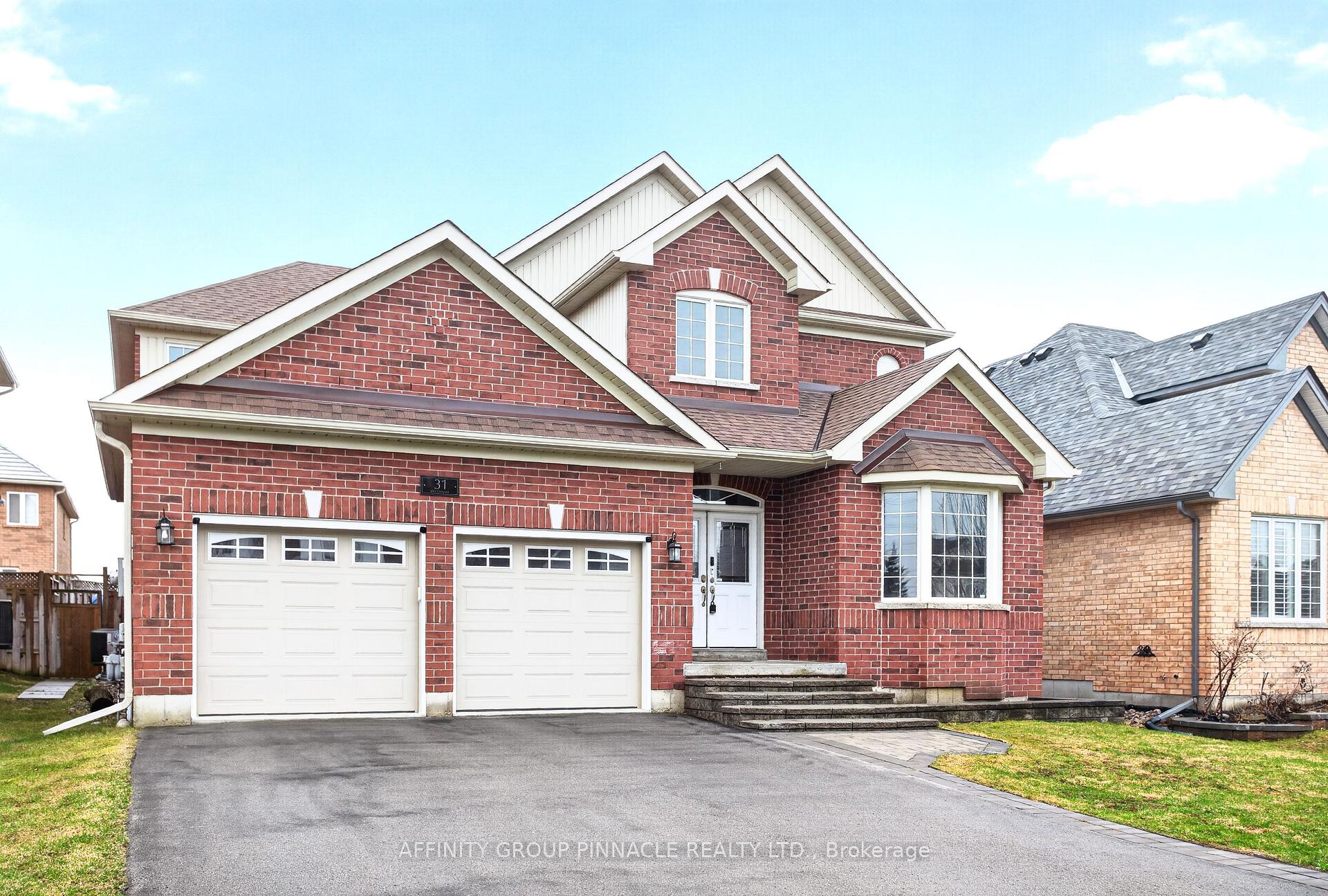 31 Ellis Crescent, Kawartha Lakes, ON K9V 0A5 — Kawartha Lakes, Ontario