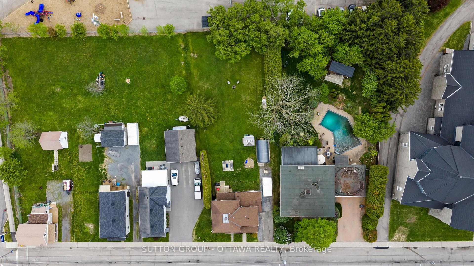 1231 St Augustin Road, Russell — photo 5 of 5