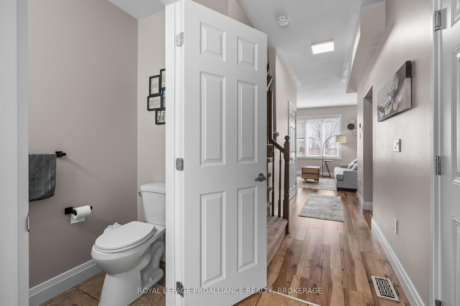 831 Newmarket Lane, Kingston — photo 4 of 5