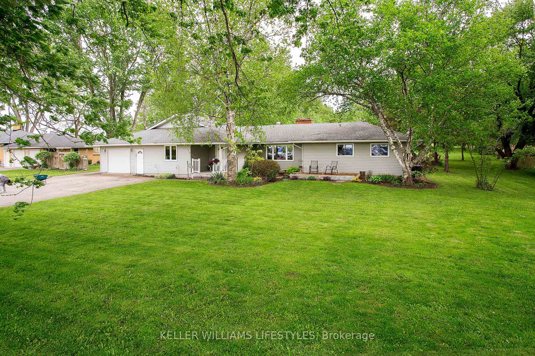 1468 Gainsborough Road, London North, ON N6H 5L2 — London North, Ontario