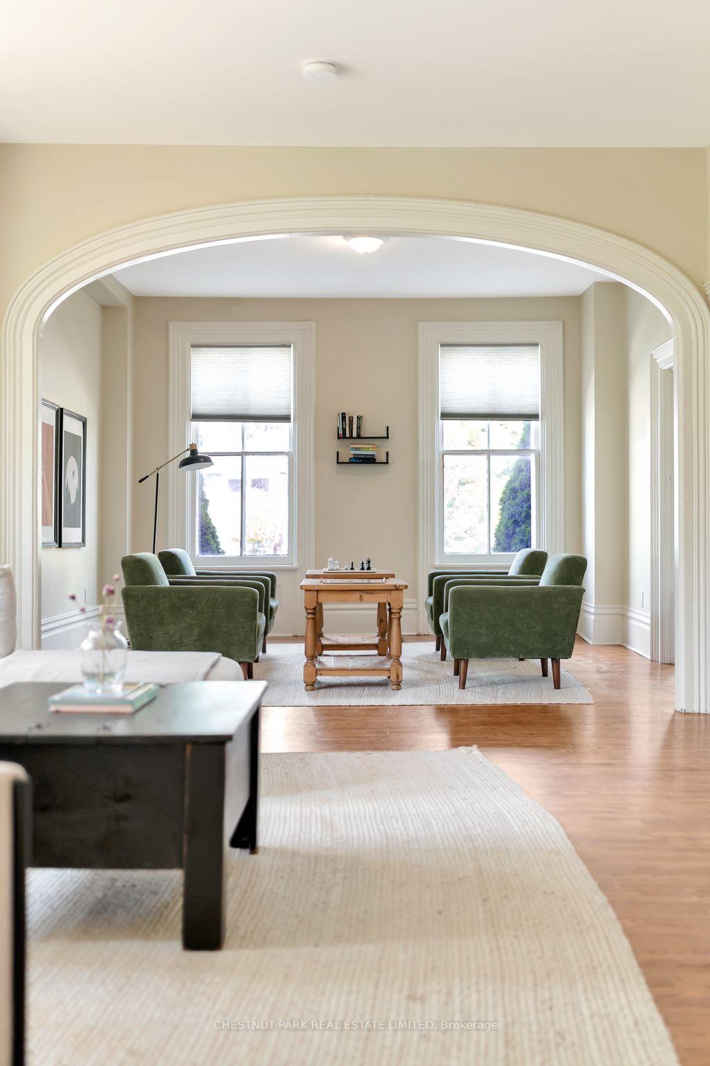28 York Street, Prince Edward County — photo 4 of 5