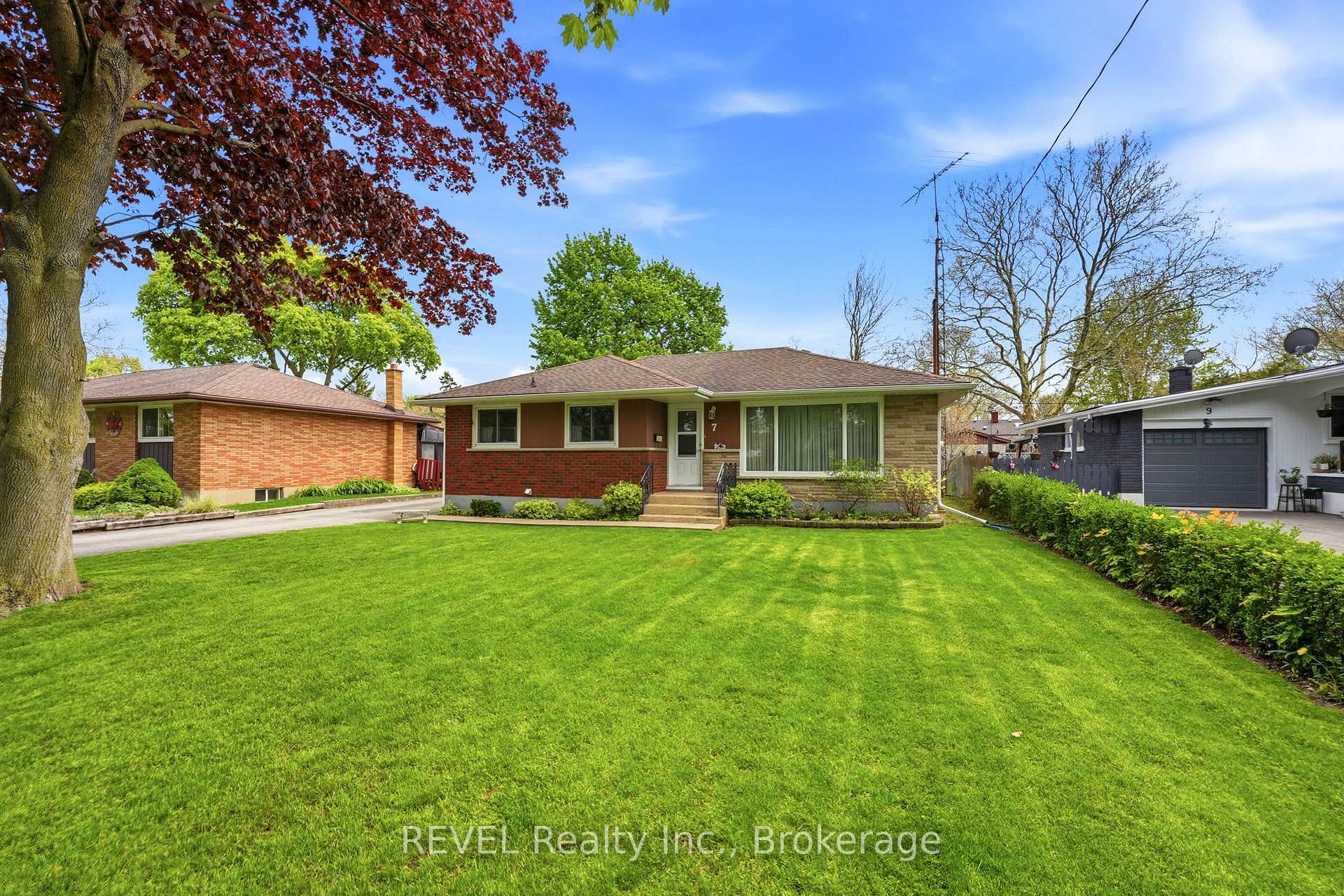 7 Brucedale Avenue, St. Catharines, ON L2M 2Z4 — St. Catharines, Ontario
