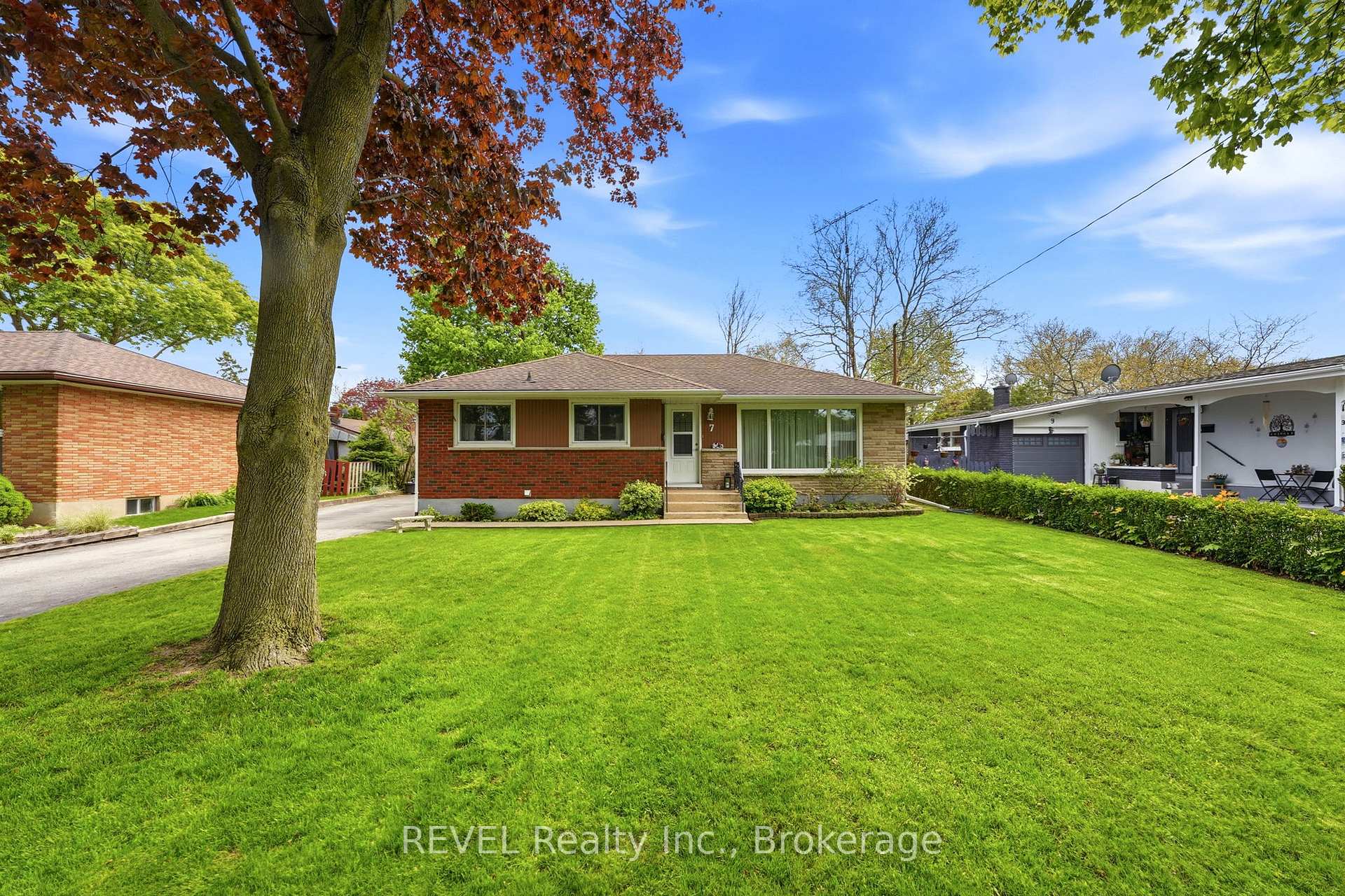 7 Brucedale Avenue, St. Catharines — photo 5 of 5