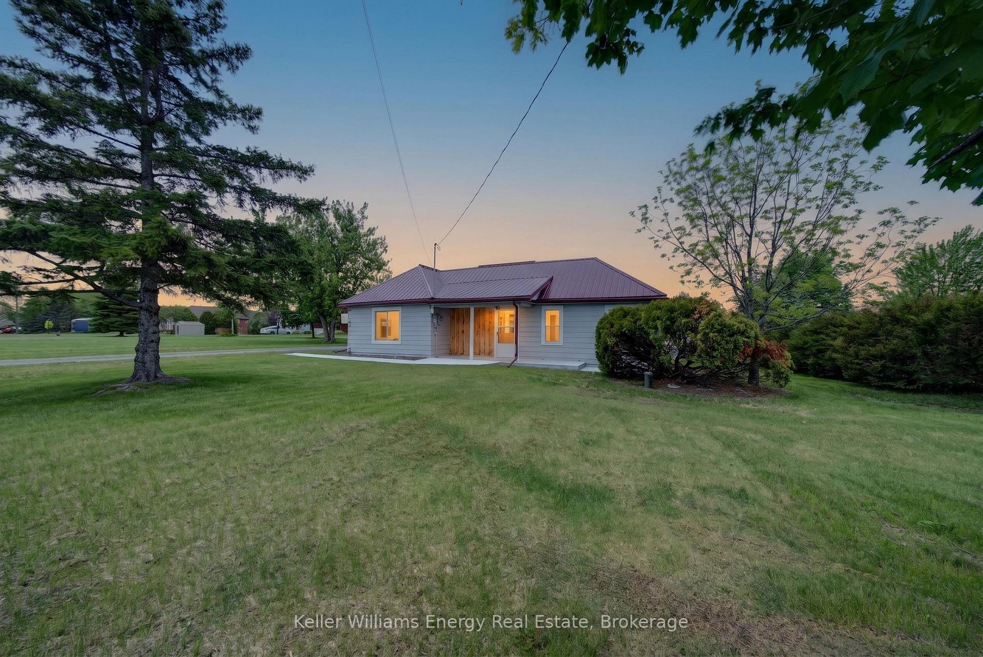 1534 County Road 35 N/A, Prince Edward County — photo 2 of 5