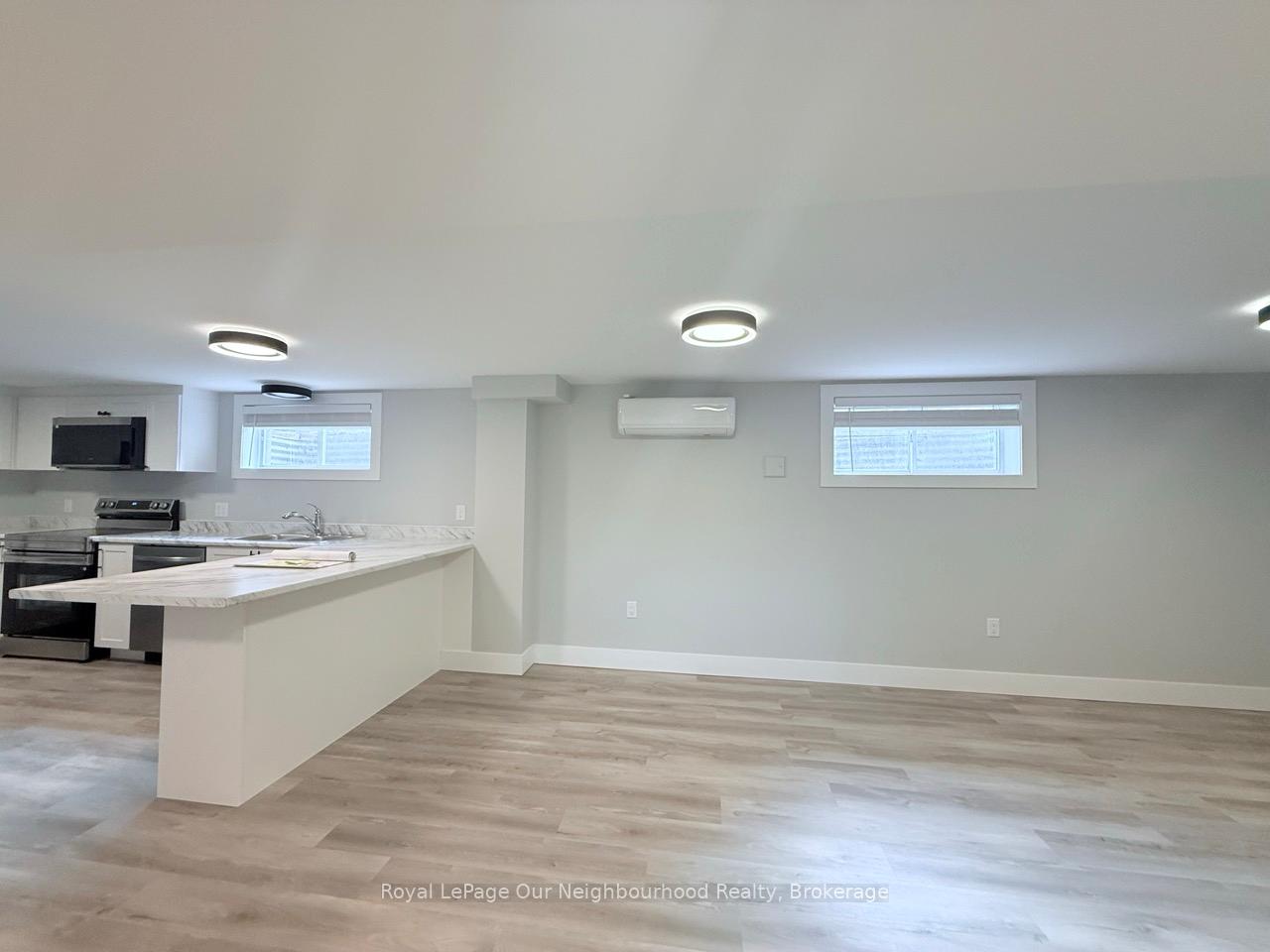 1382 Leighton Road Lower, Peterborough — photo 3 of 5