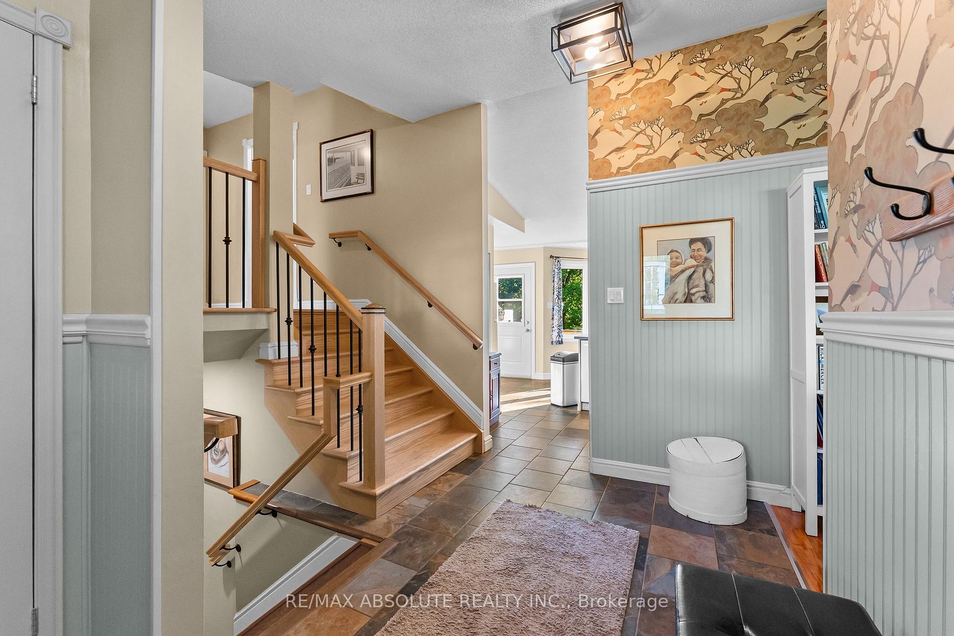 864 Centre Street, McNab/Braeside — photo 5 of 5