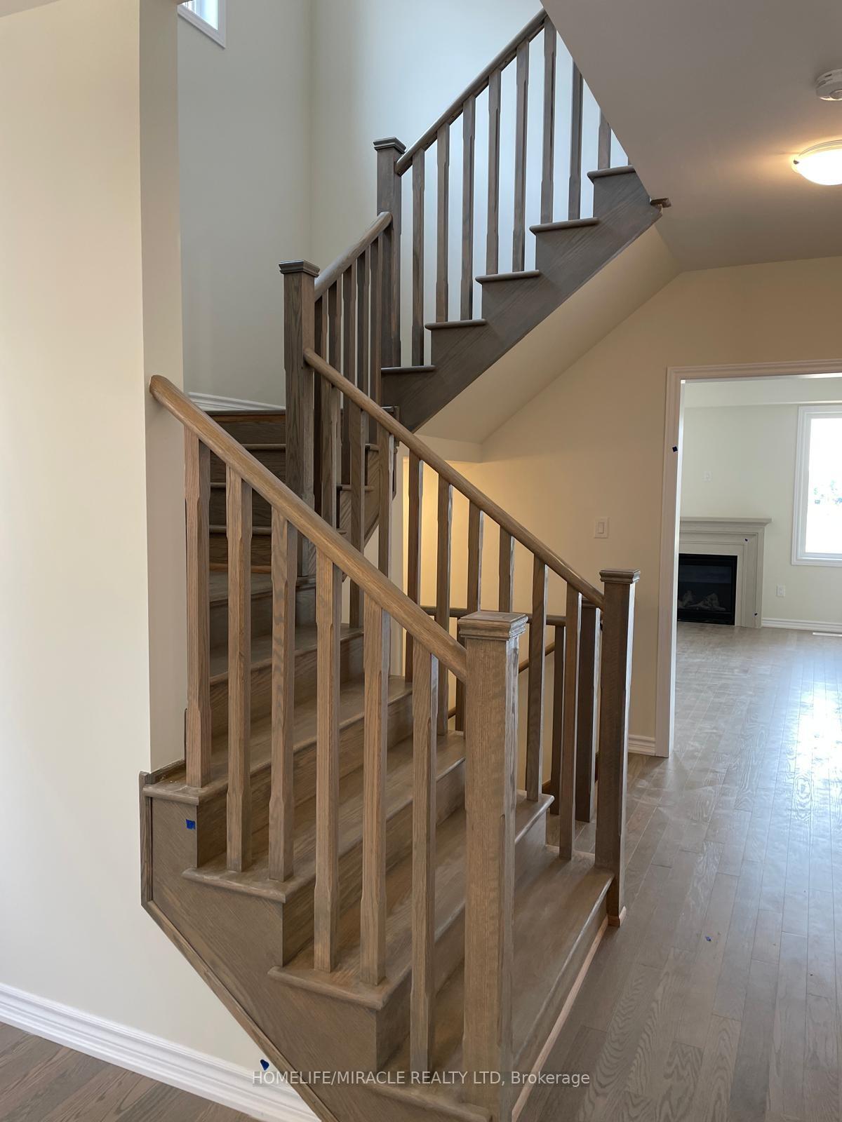 55 Granka Street, Brantford — photo 3 of 5