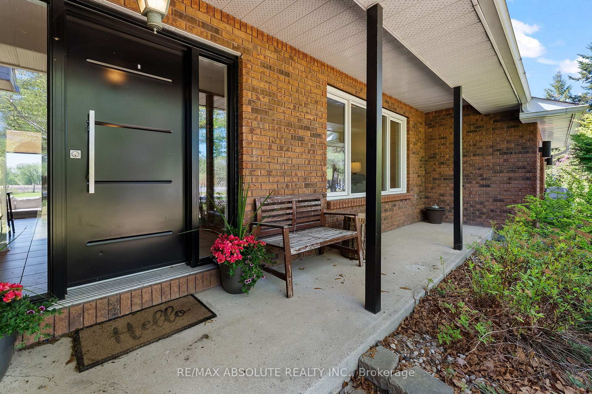 213 Calabogie Road, McNab/Braeside — photo 3 of 5