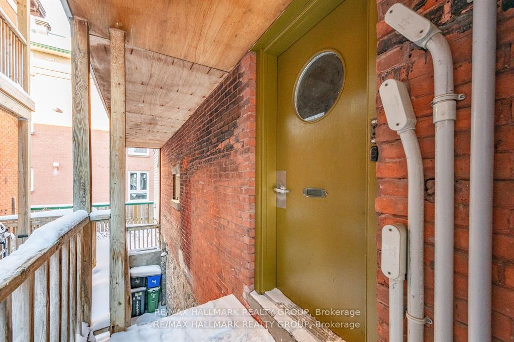 121 Osgoode Street, Lower Town - Sandy Hill — photo 4 of 5