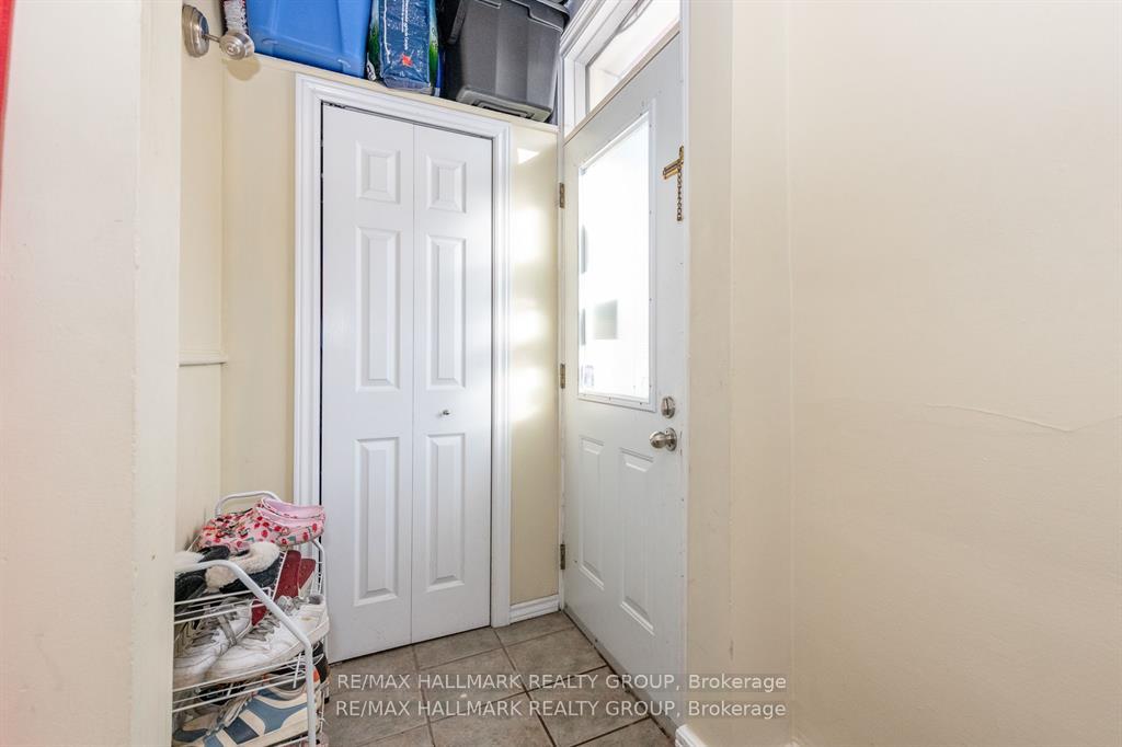 121 Osgoode Street, Lower Town - Sandy Hill — photo 5 of 5