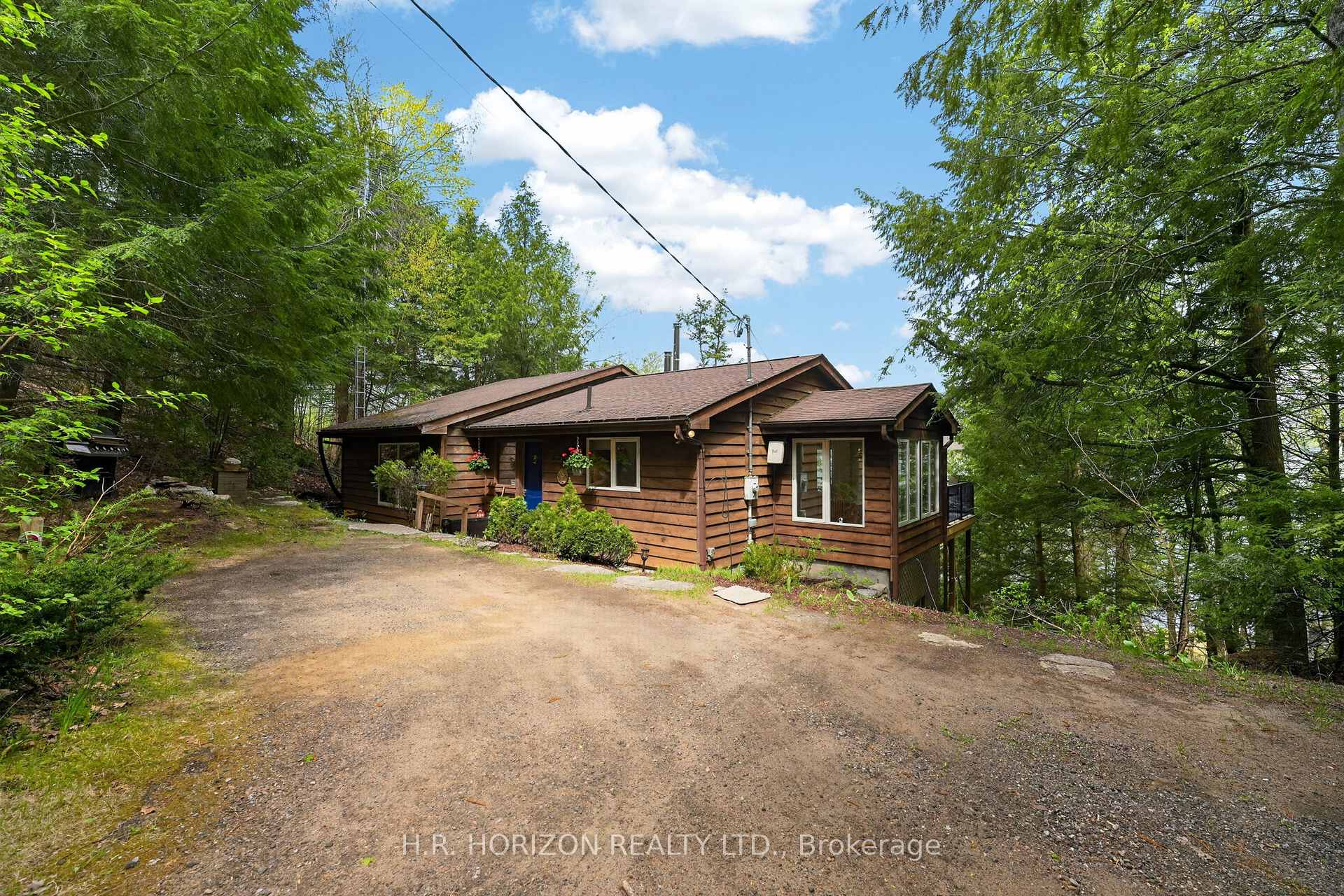 1029 Starlight Road, Minden Hills, ON K0M 2K0 — Minden Hills, Ontario