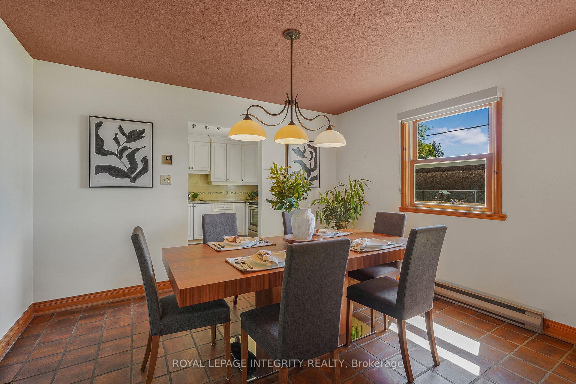 3785 Rue Cartier Street, Clarence-Rockland — photo 4 of 5