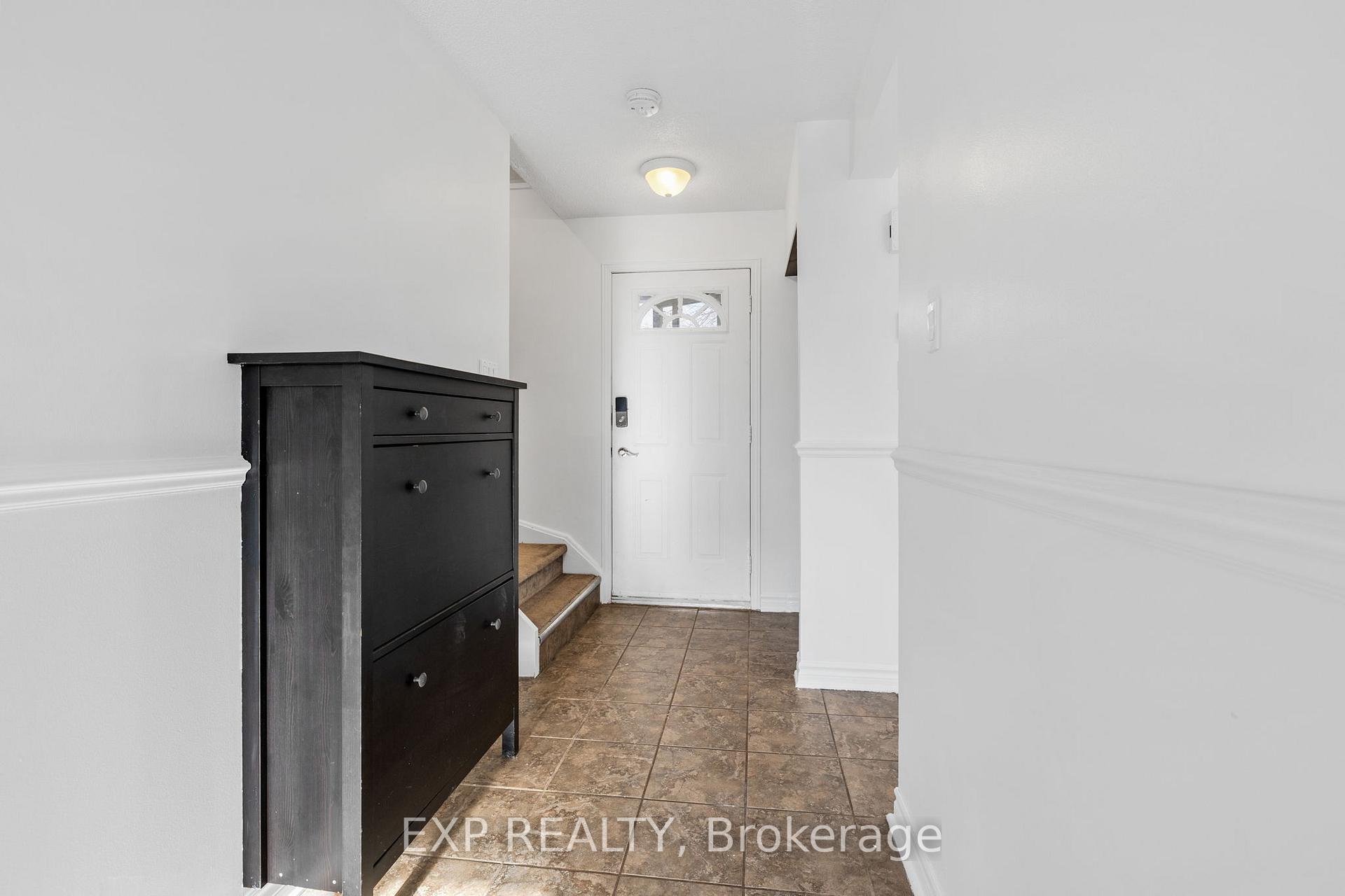 449 Yves Street, Clarence-Rockland — photo 3 of 5