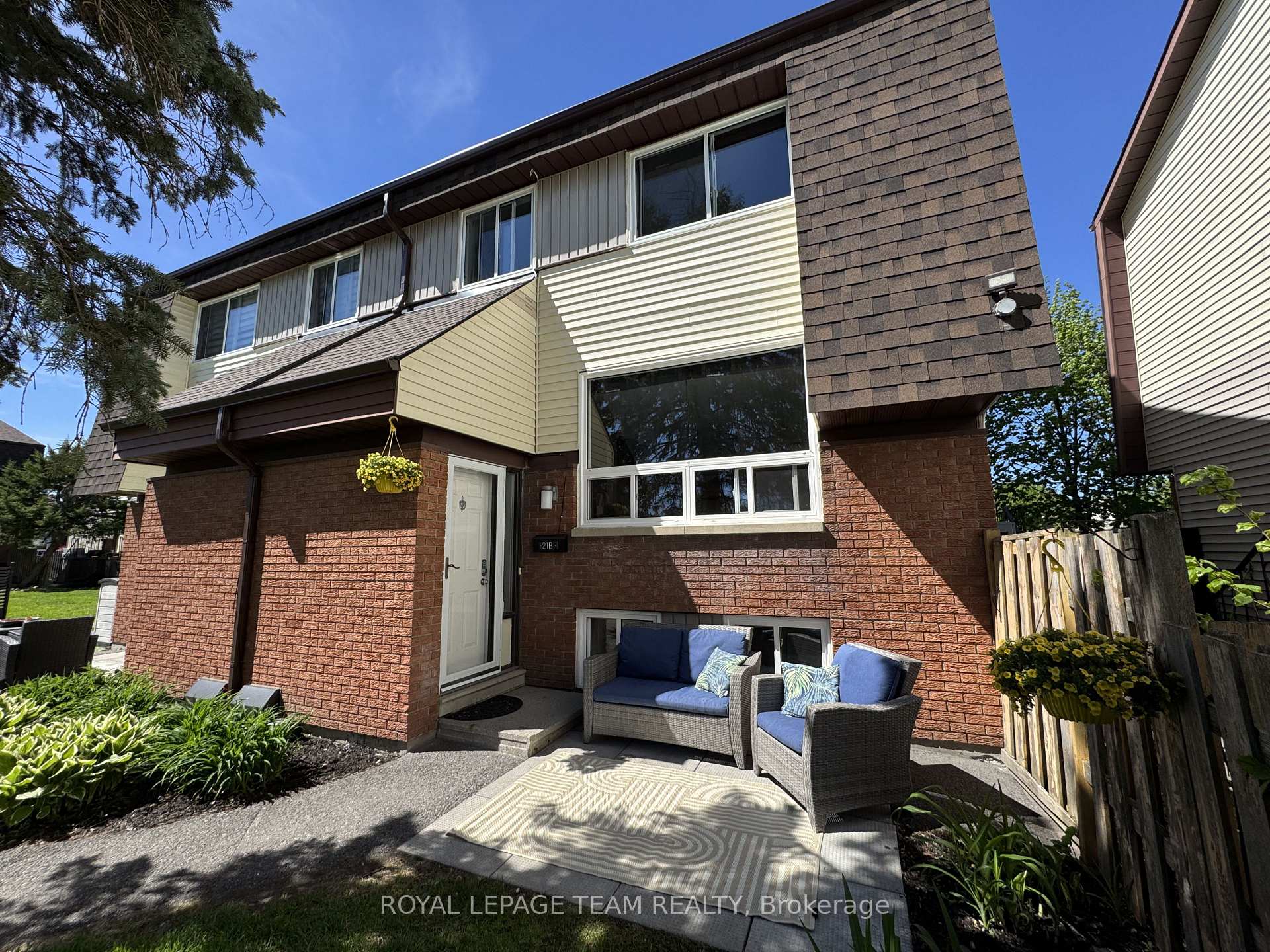 21 Woodvale Green N/A B, South of Baseline to Knoxdale, ON K2G 4H3 — South of Baseline to Knoxdale, Ontario