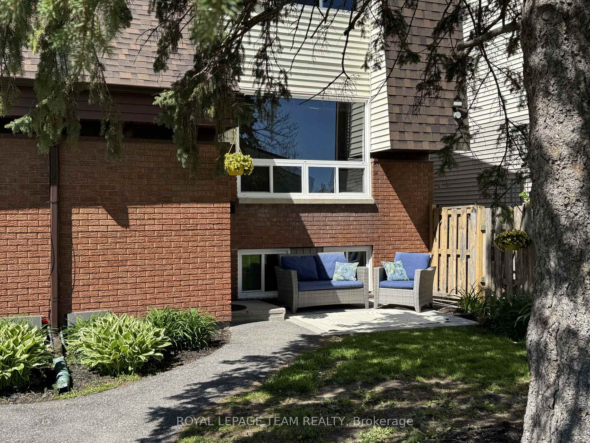 21 Woodvale Green N/A B, South of Baseline to Knoxdale — photo 2 of 5