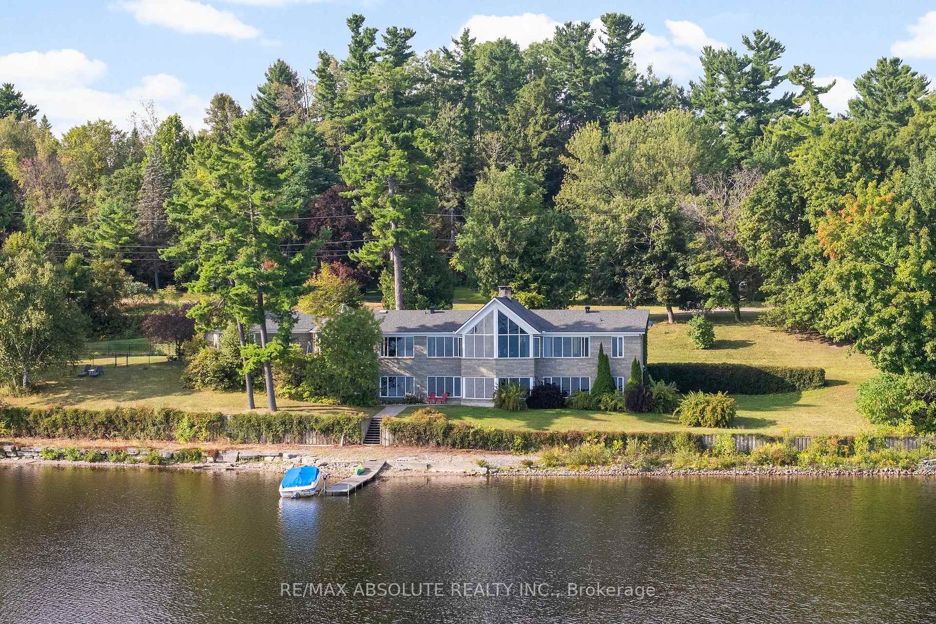 1724 River Road, McNab/Braeside — photo 4 of 5