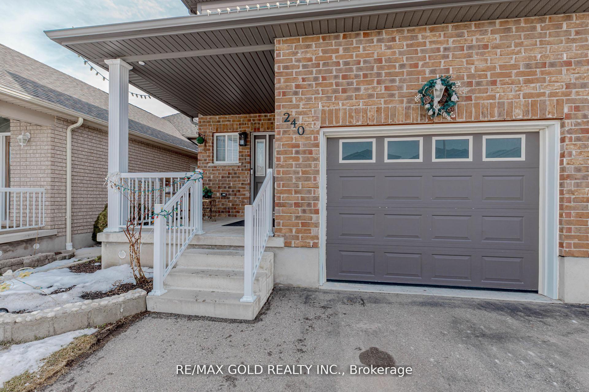 240 Birkinshaw Road, Cambridge — photo 2 of 5