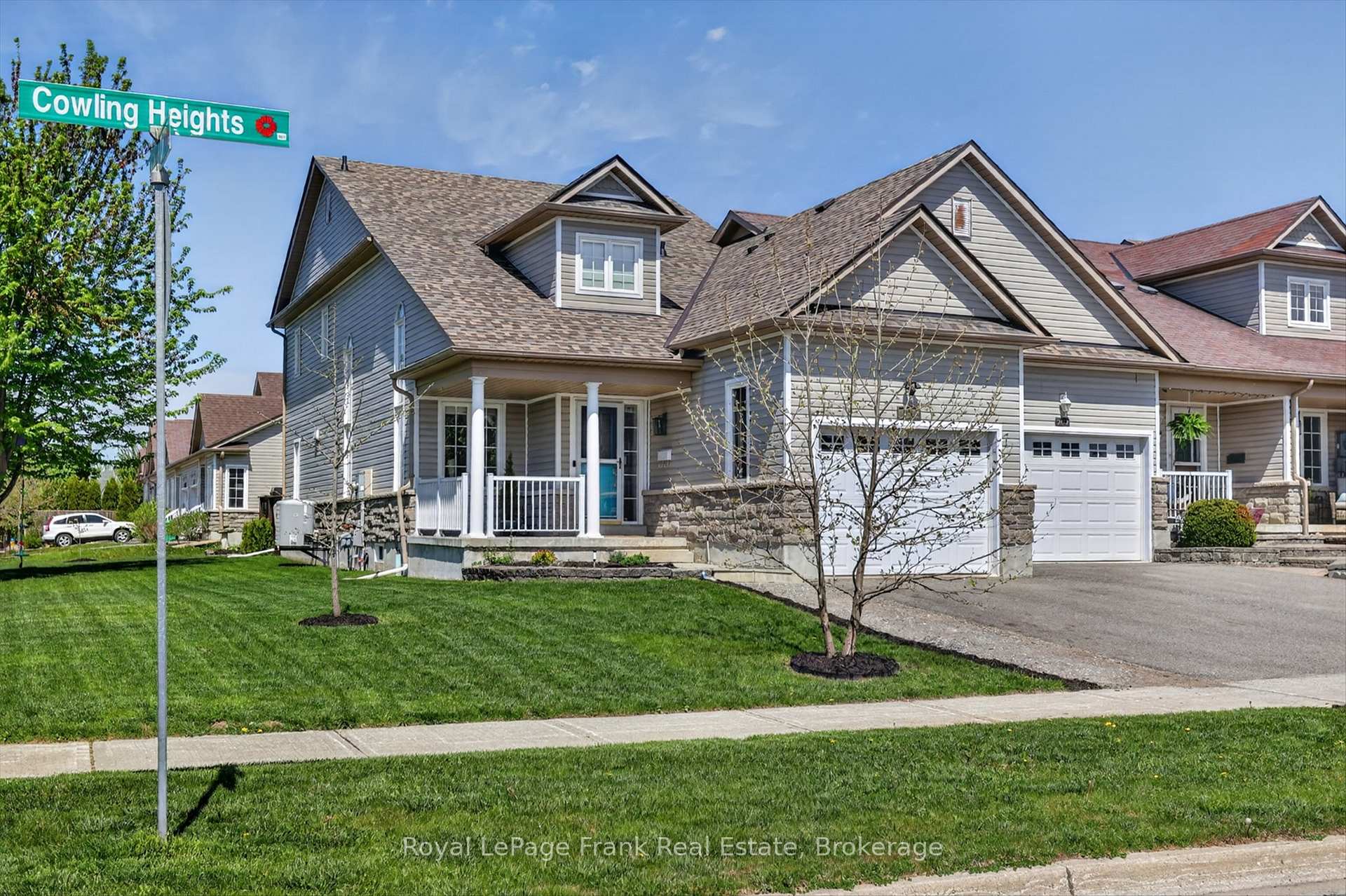 200 Cowling Heights, Peterborough — photo 3 of 5