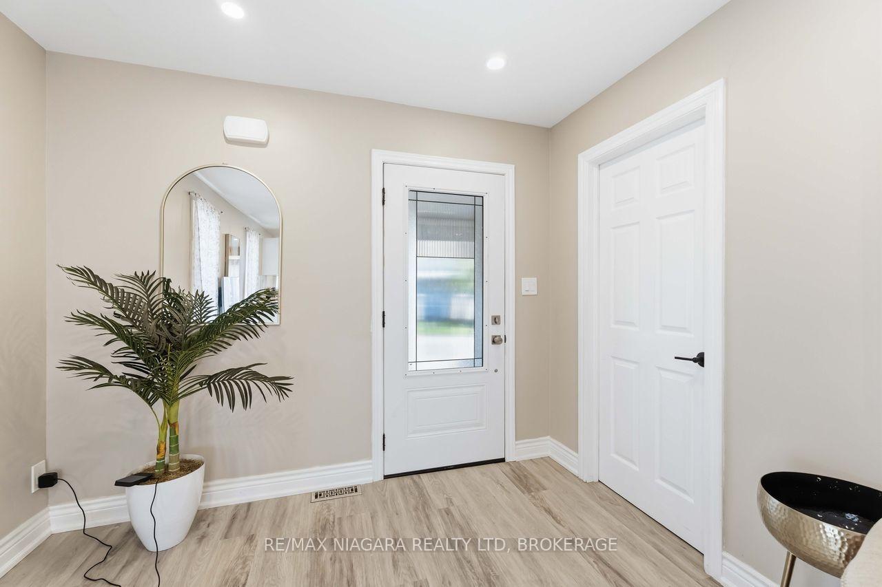 77 Semley Avenue, Welland — photo 5 of 5