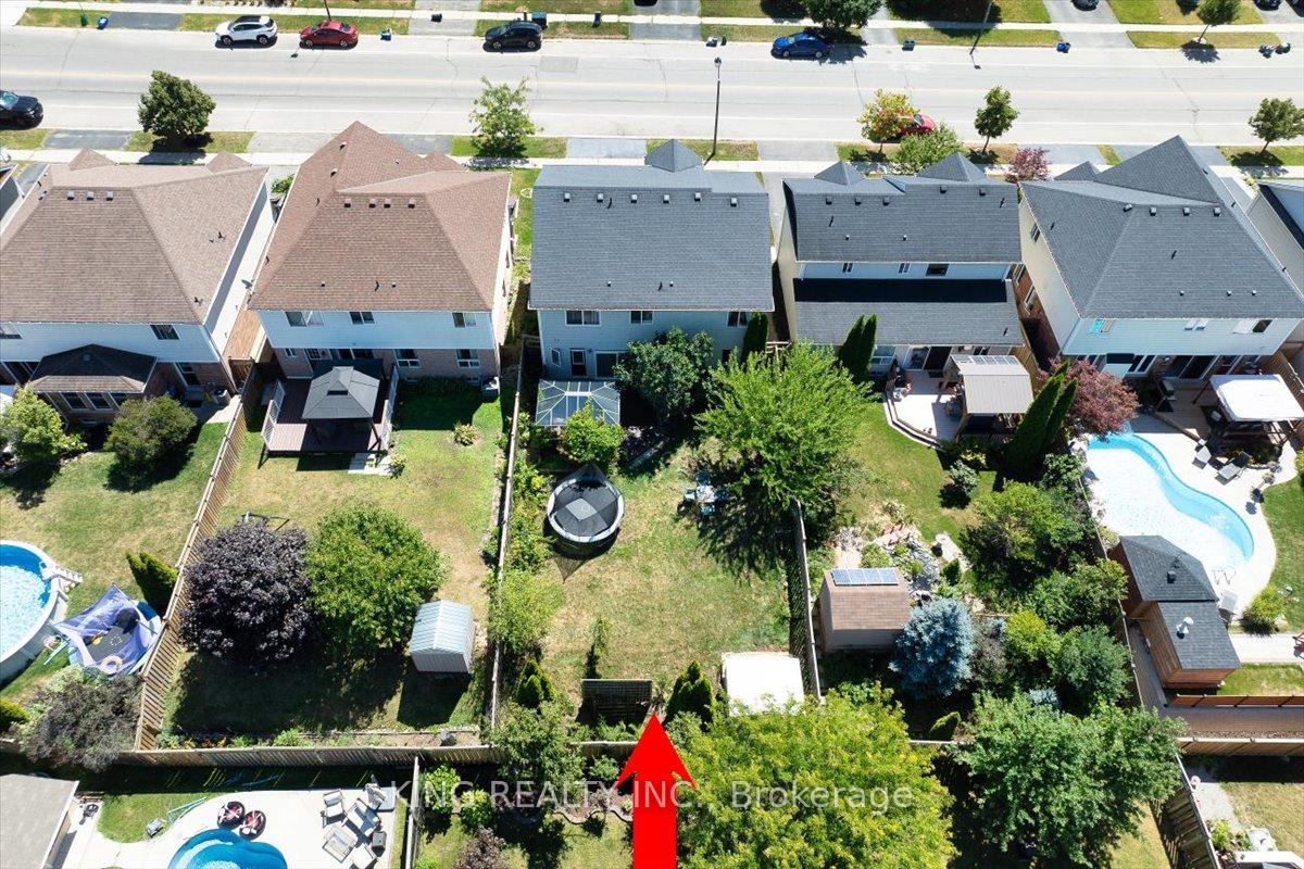 76 Blackburn Drive, Brantford — photo 3 of 5