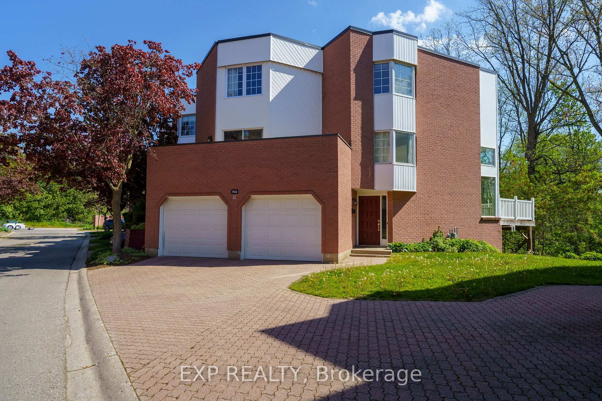 703 Windermere Road 11, London North, ON N5X 2P1 — London North, Ontario