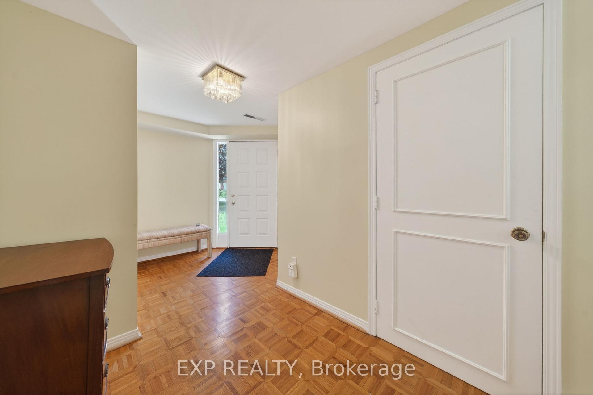 703 Windermere Road 11, London North — photo 4 of 5