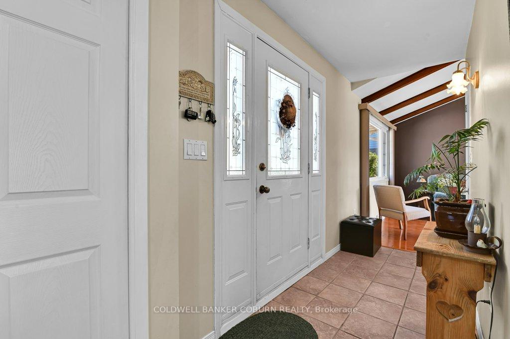 10 Manning Road, South Stormont — photo 5 of 5