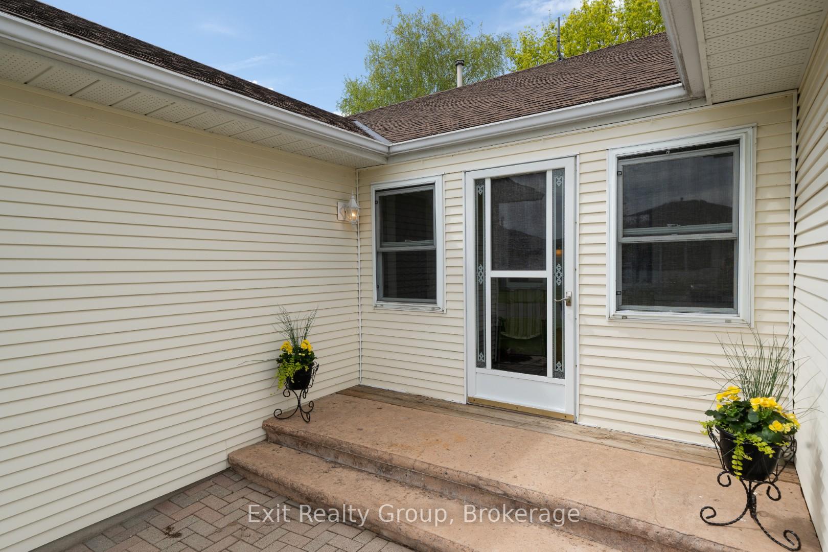 7 Cretney Drive, Prince Edward County — photo 5 of 5