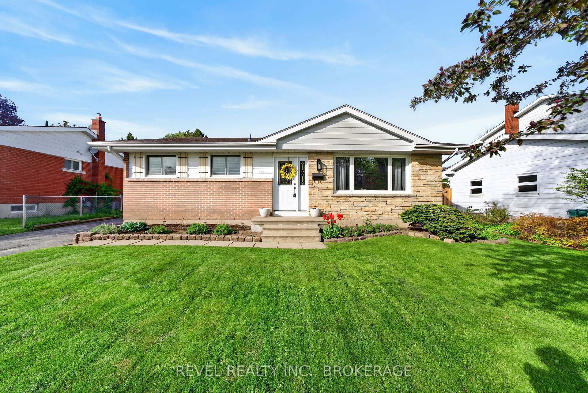136 Braemar Road, Kingston — photo 3 of 5