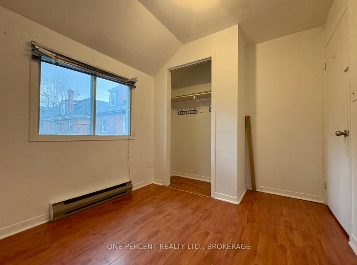382 Earl Street 3, Kingston — photo 4 of 5