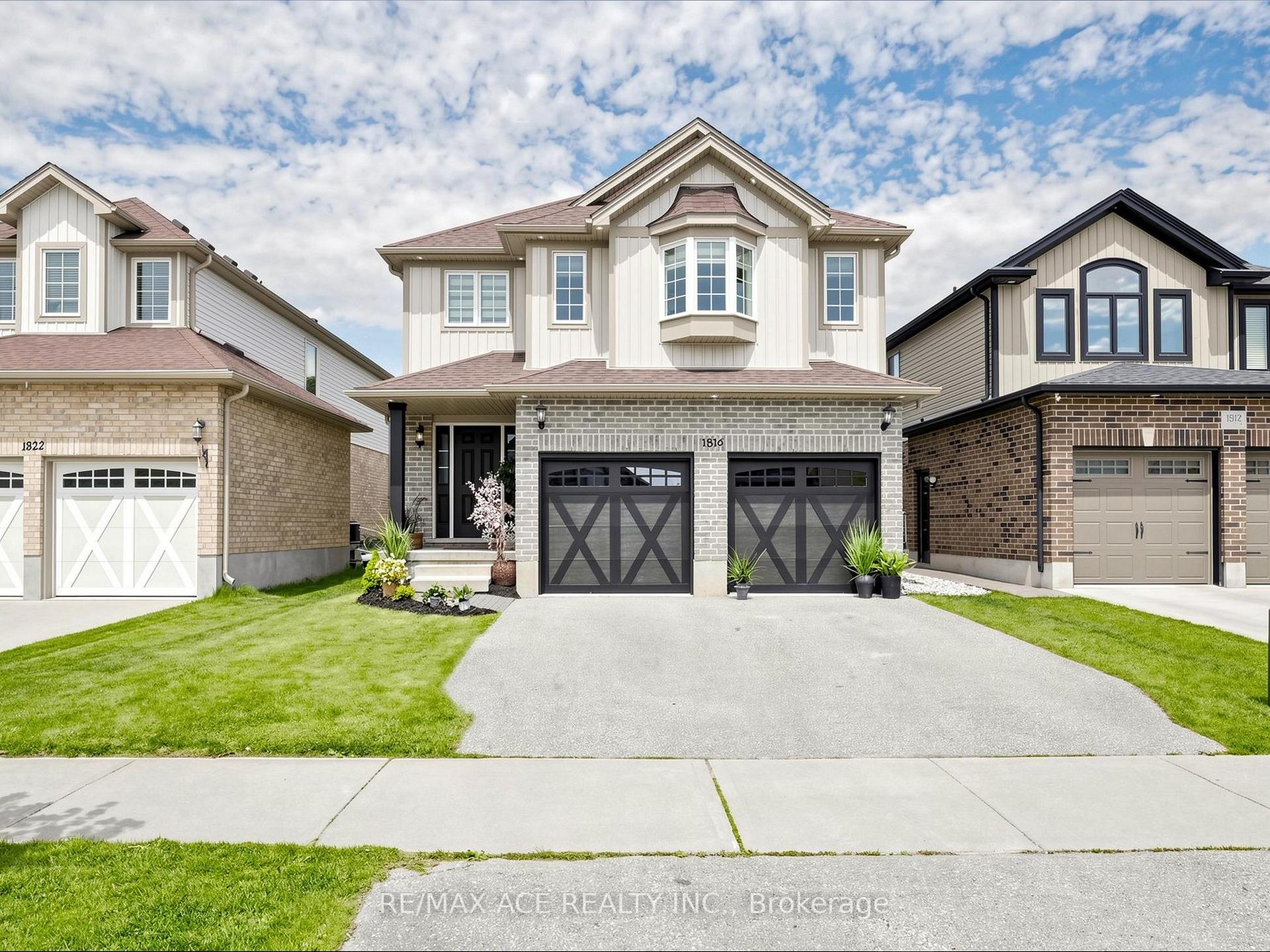 1816 Cedarpark Drive, London North, ON N5X 0C7 — London North, Ontario