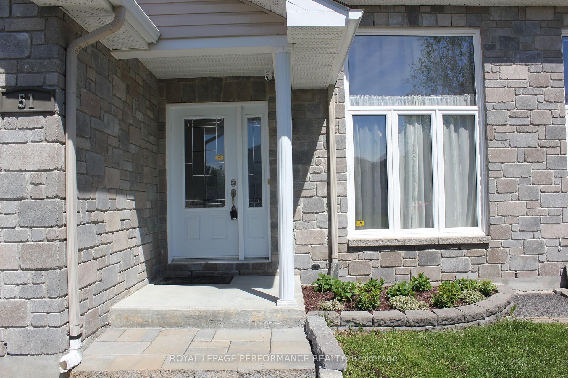 51 Abagail Crescent, South Stormont — photo 4 of 5