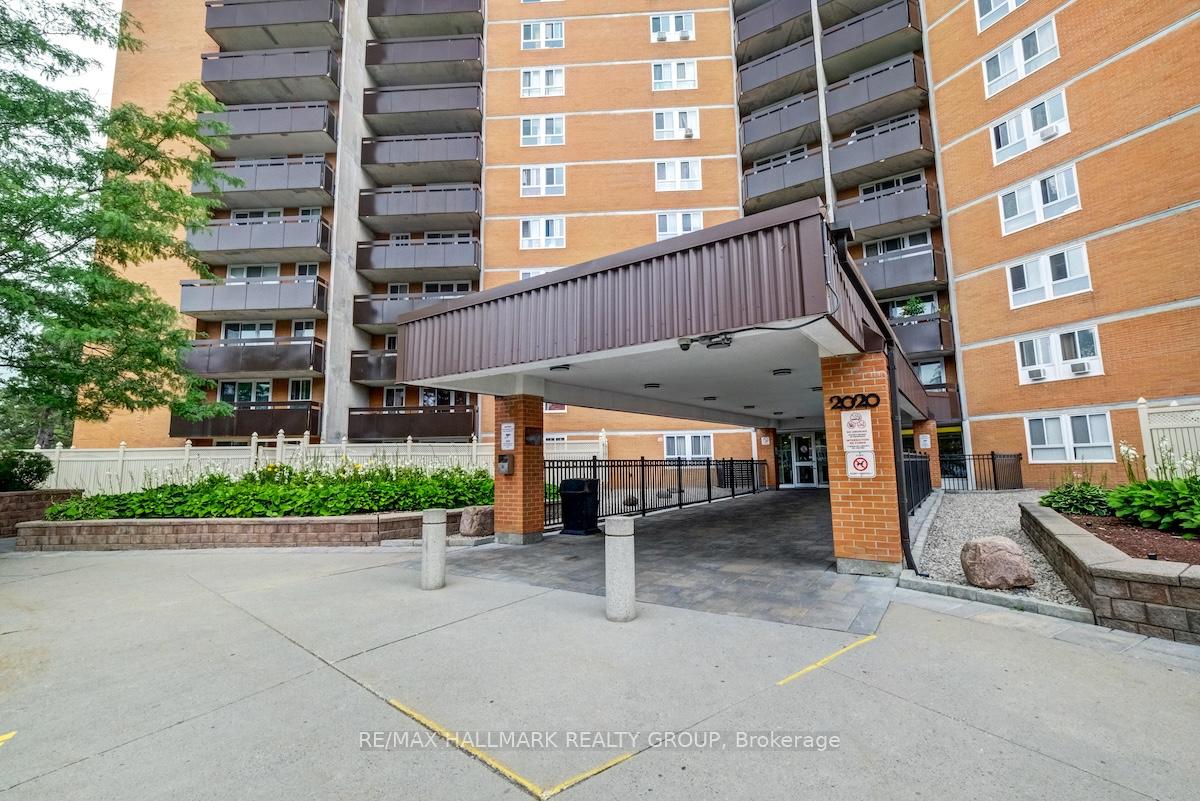 2020 Jasmine Crescent 414, Beacon Hill North - South and Area — photo 3 of 5