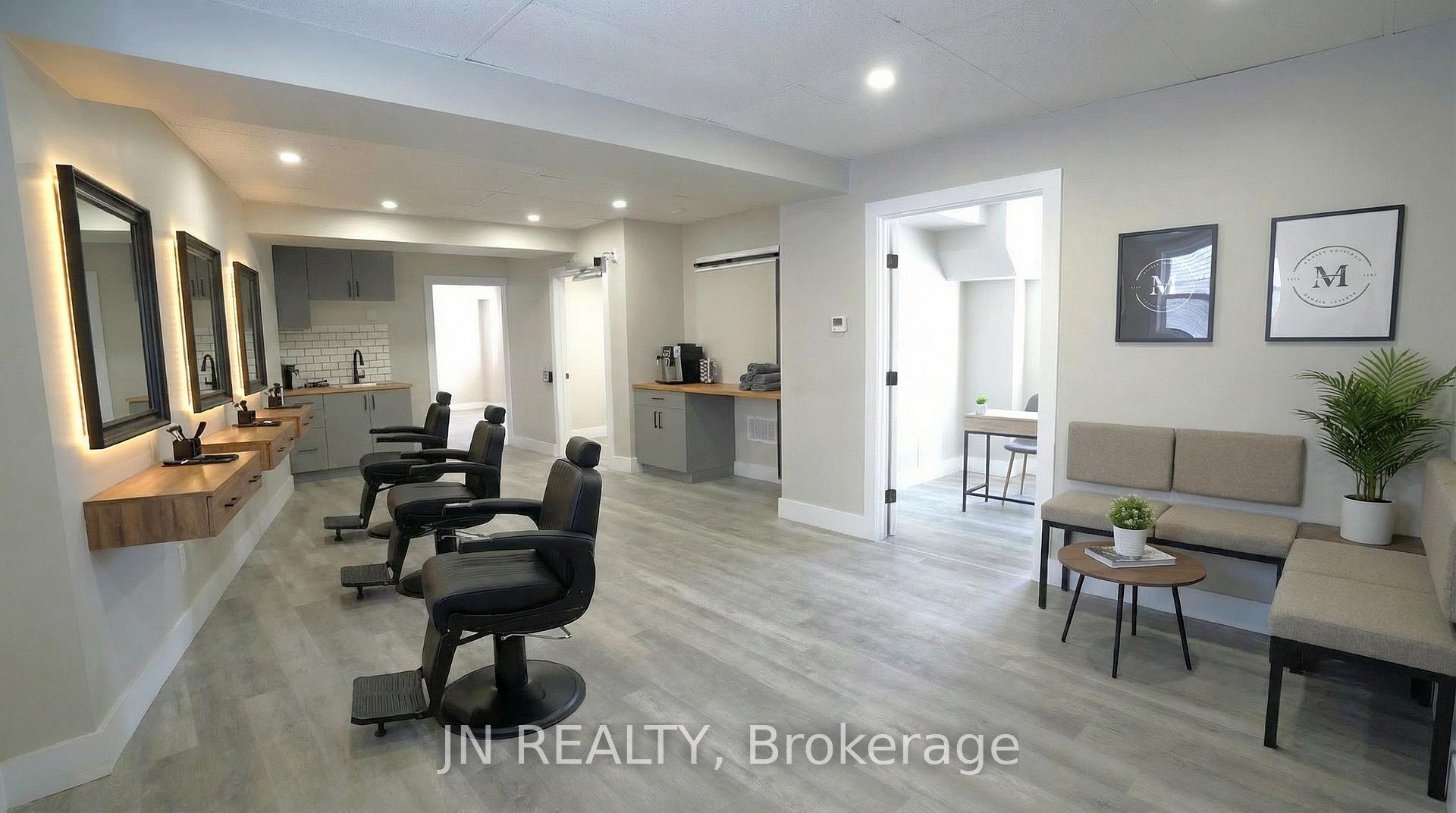 39 Shade Street Unit 1, Cambridge — photo 4 of 5