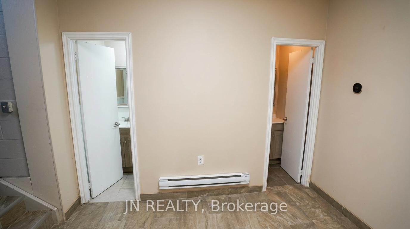 700 Franklin Boulevard 103, Cambridge — photo 2 of 5