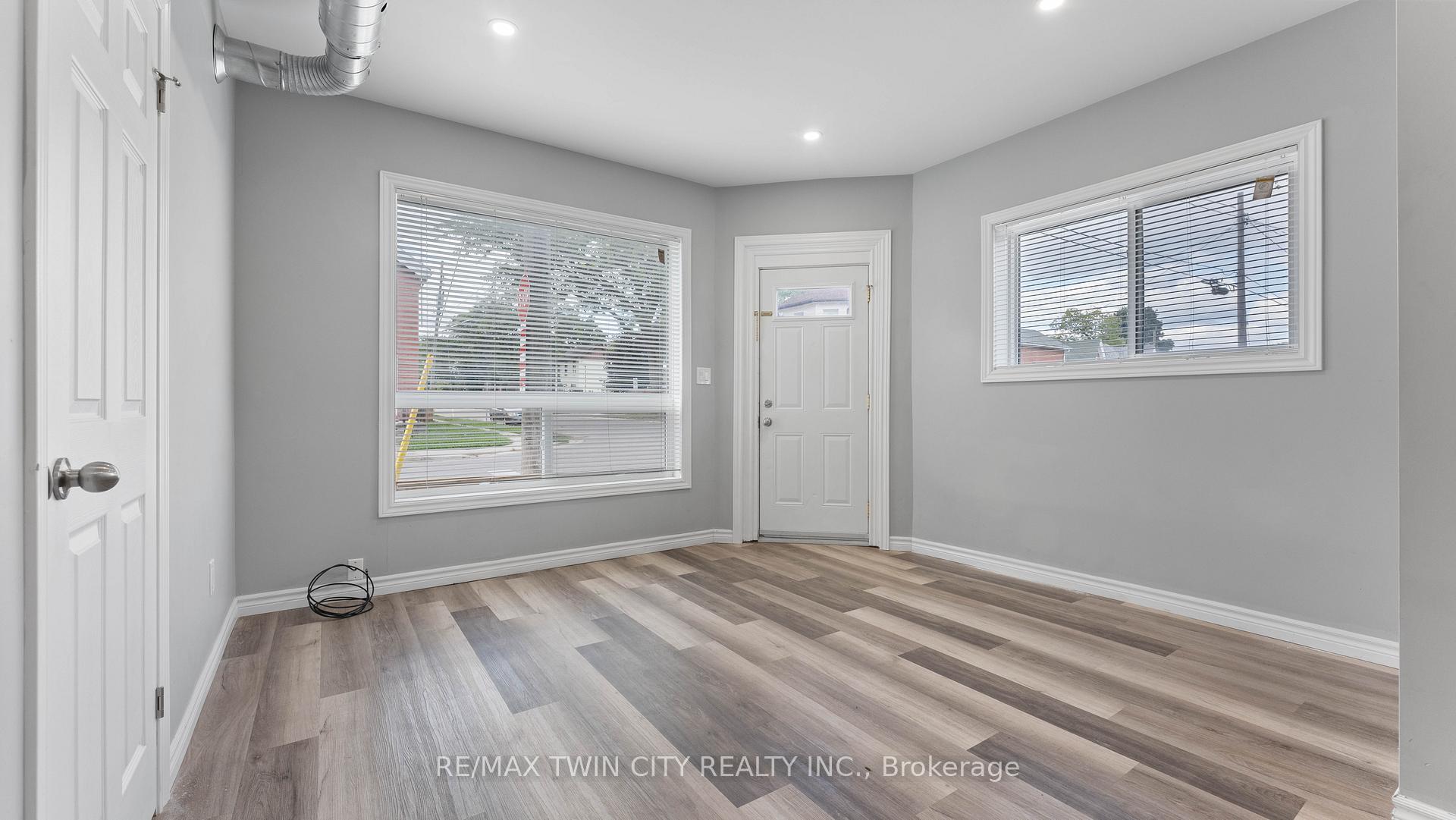 140 N Superior Street N, Brantford, ON N3S 2L4 — Brantford, Ontario