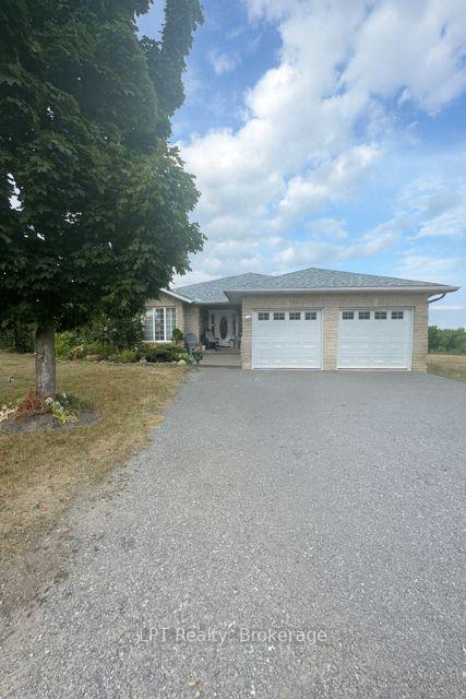 680 Trailview Drive, Peterborough — photo 2 of 5