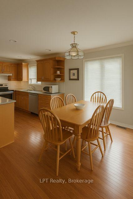 680 Trailview Drive, Peterborough — photo 4 of 5