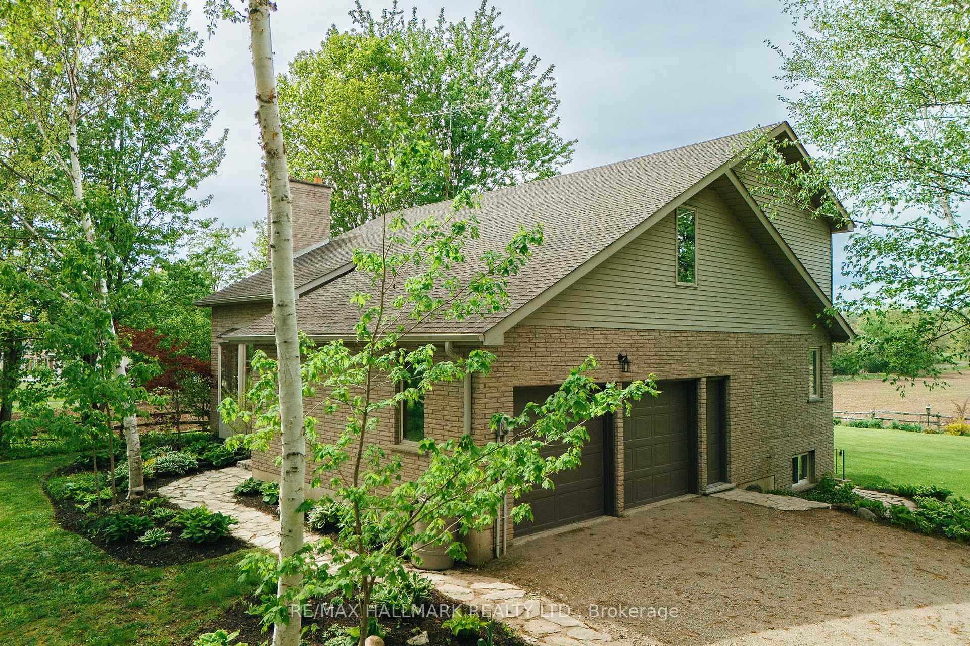 1998 Morrison Road, North Dumfries, ON N1R 5S2 — North Dumfries, Ontario