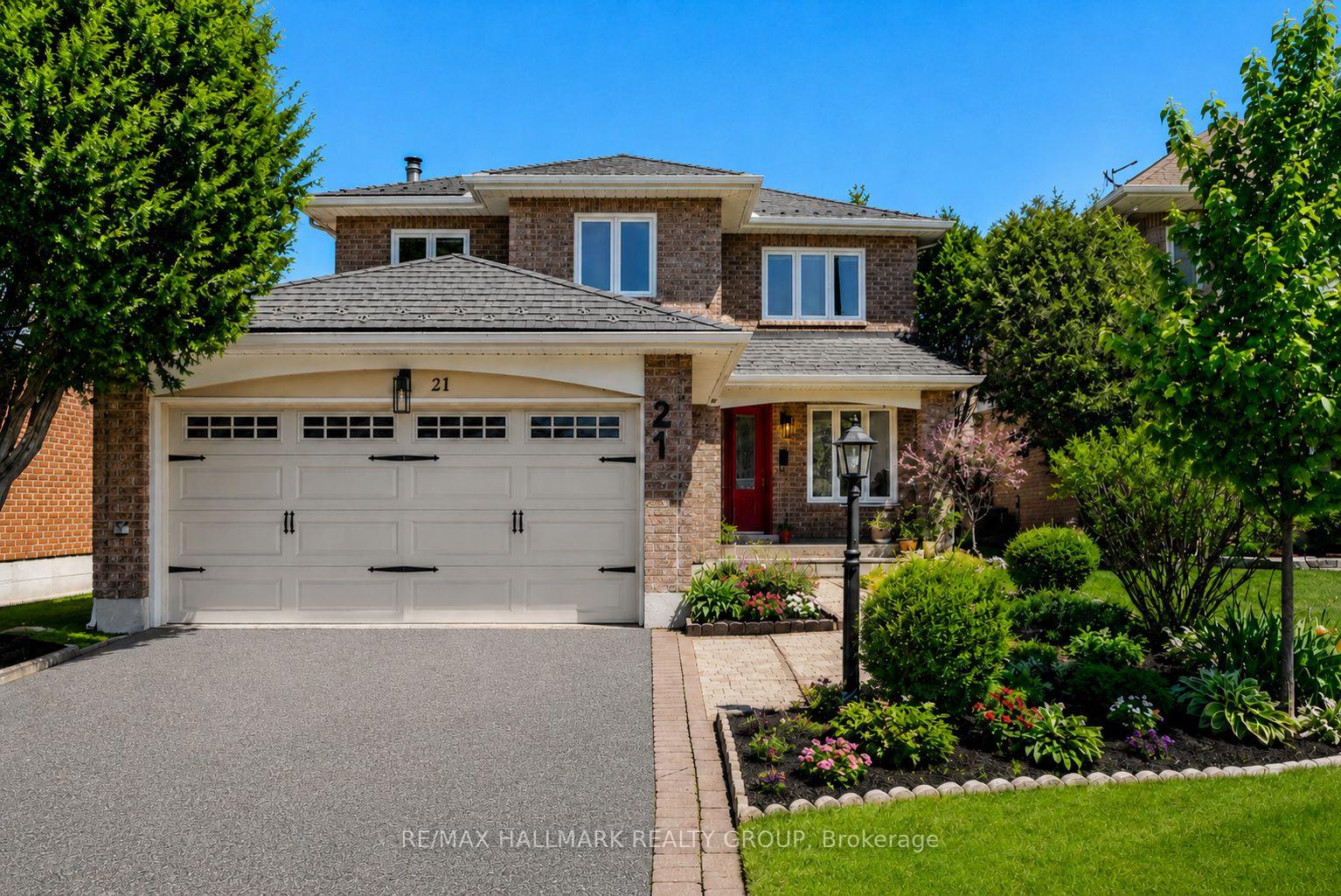 21 Dalecroft Crescent, South of Baseline to Knoxdale, ON K2G 5V9 — South of Baseline to Knoxdale, Ontario