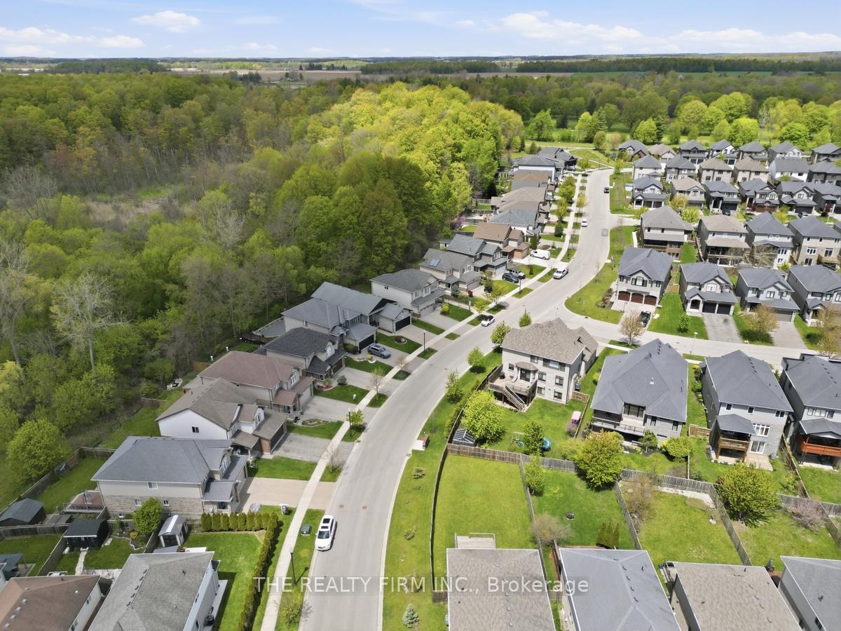 2019 Springridge Drive, London North — photo 4 of 5