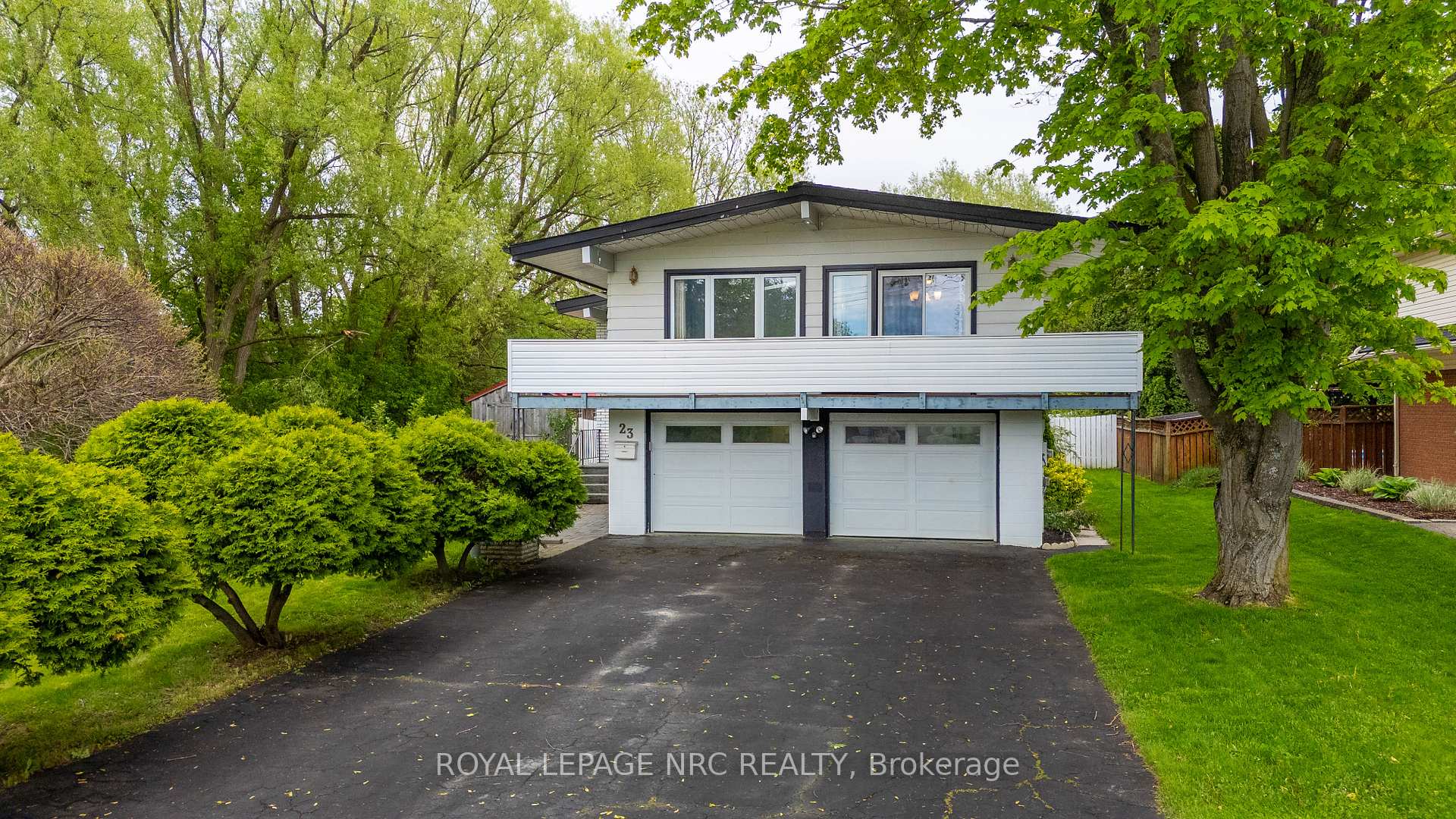 23 Chantler Road, Welland, ON L3C 4M6 — Welland, Ontario